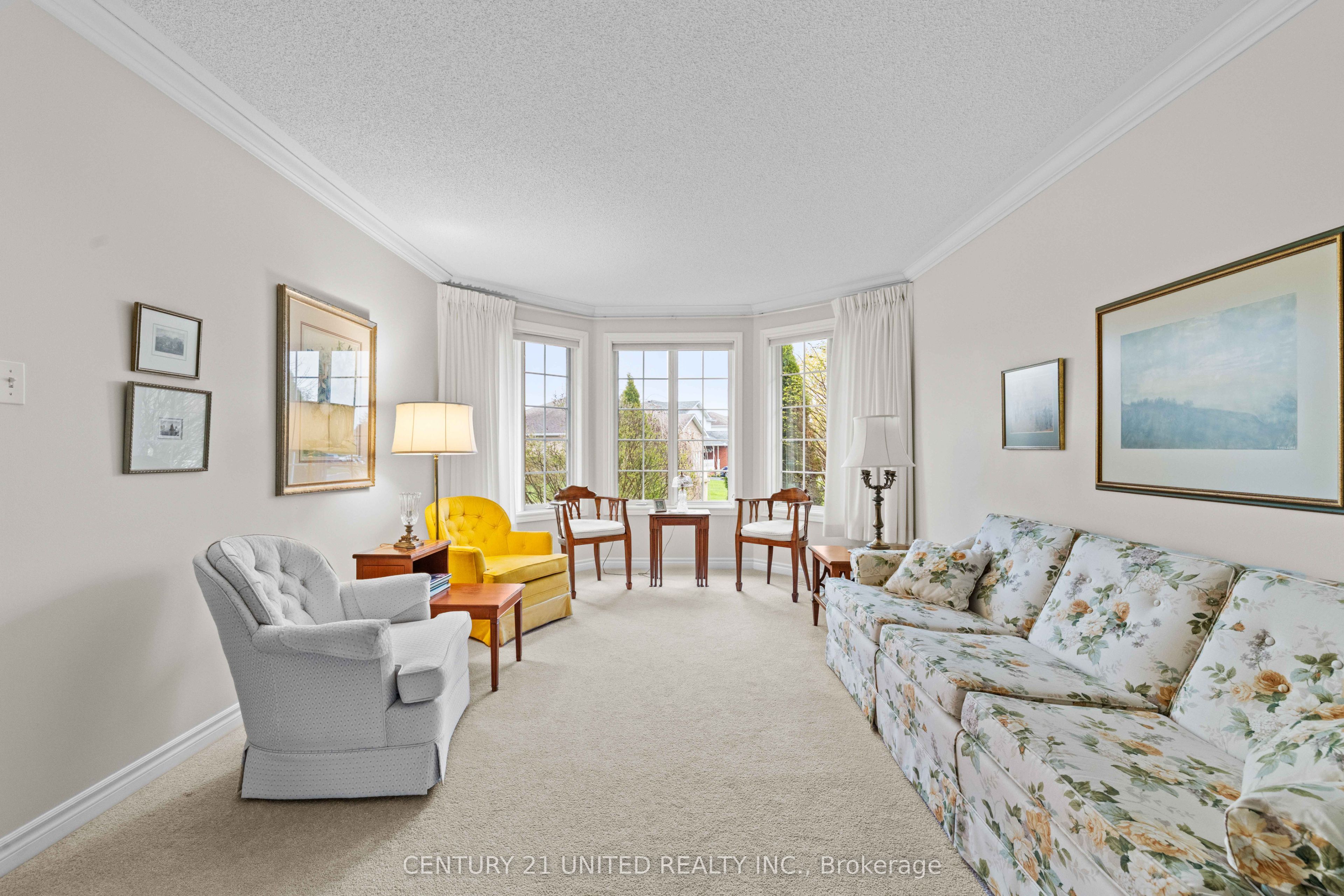 2903 Jennifer Drive, Peterborough, ON K9L 1Z5 photo 3