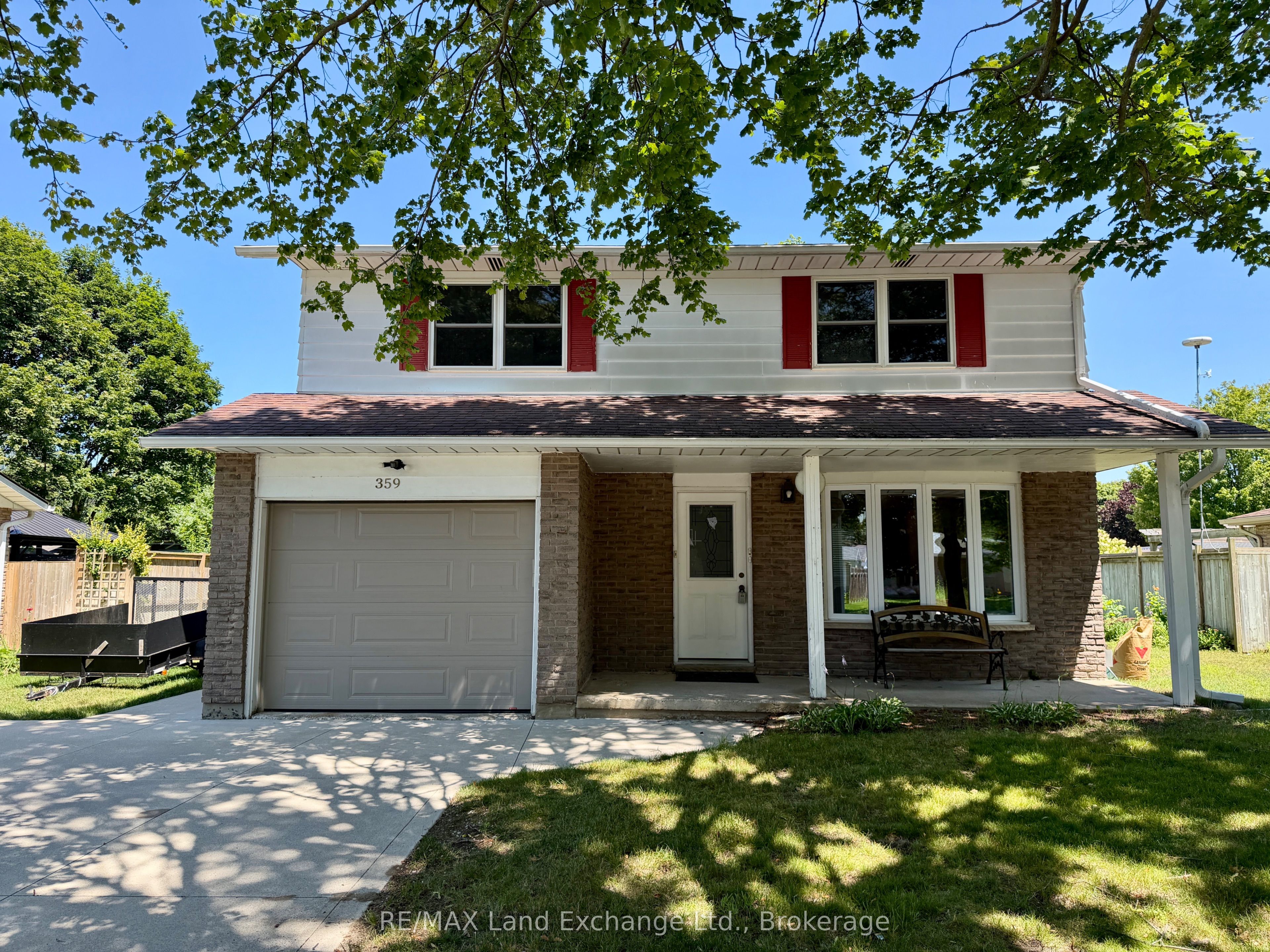 359 Crawford Street, Saugeen Shores, ON N0H 2C2 photo 2