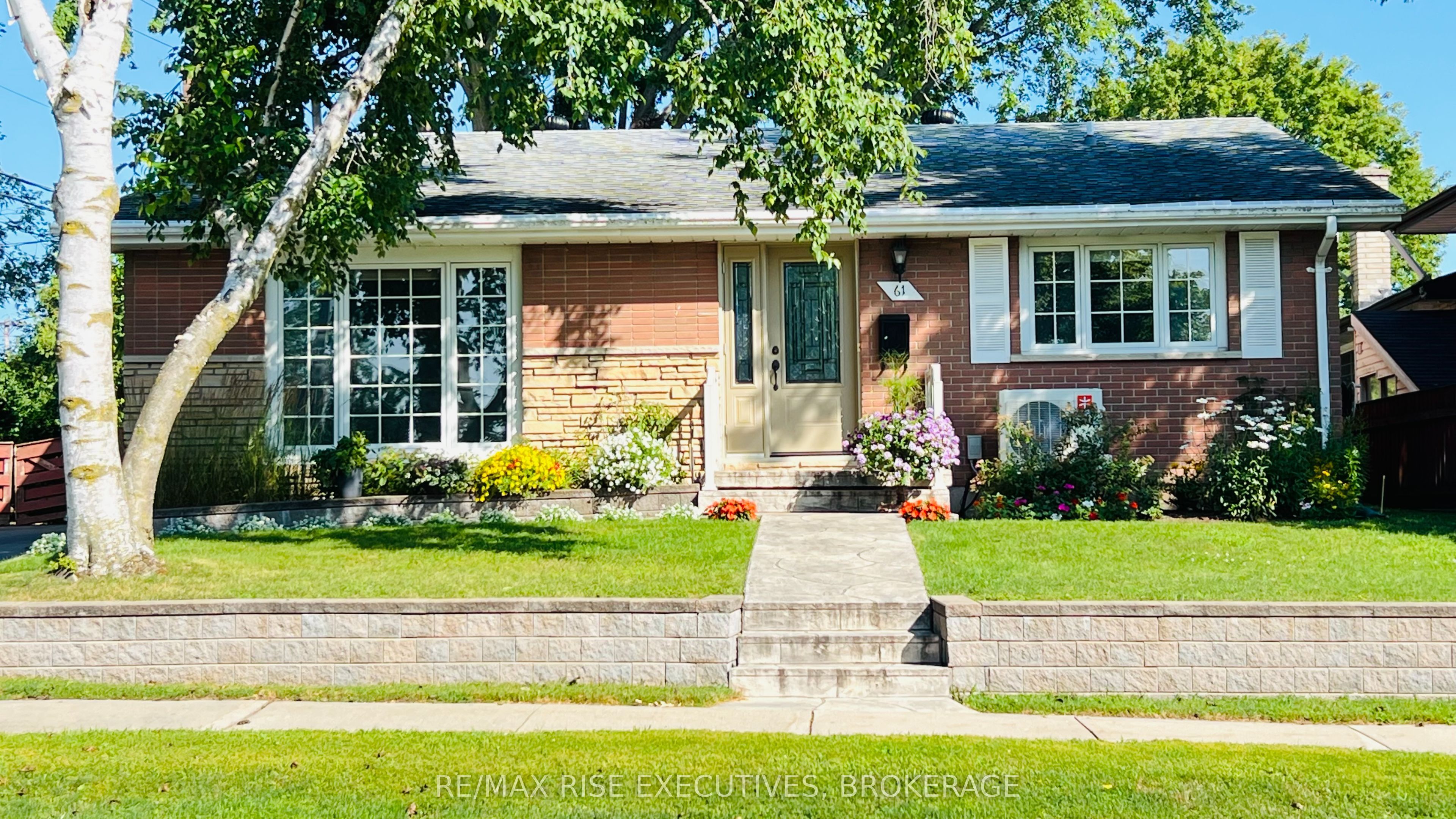 61 Conacher Drive, Kingston, ON K7K 2W5 photo 4