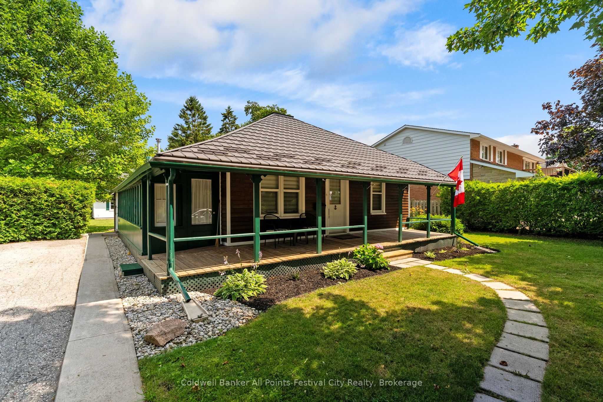 135 Essex Street, Goderich, ON N7A 2H8 photo 2