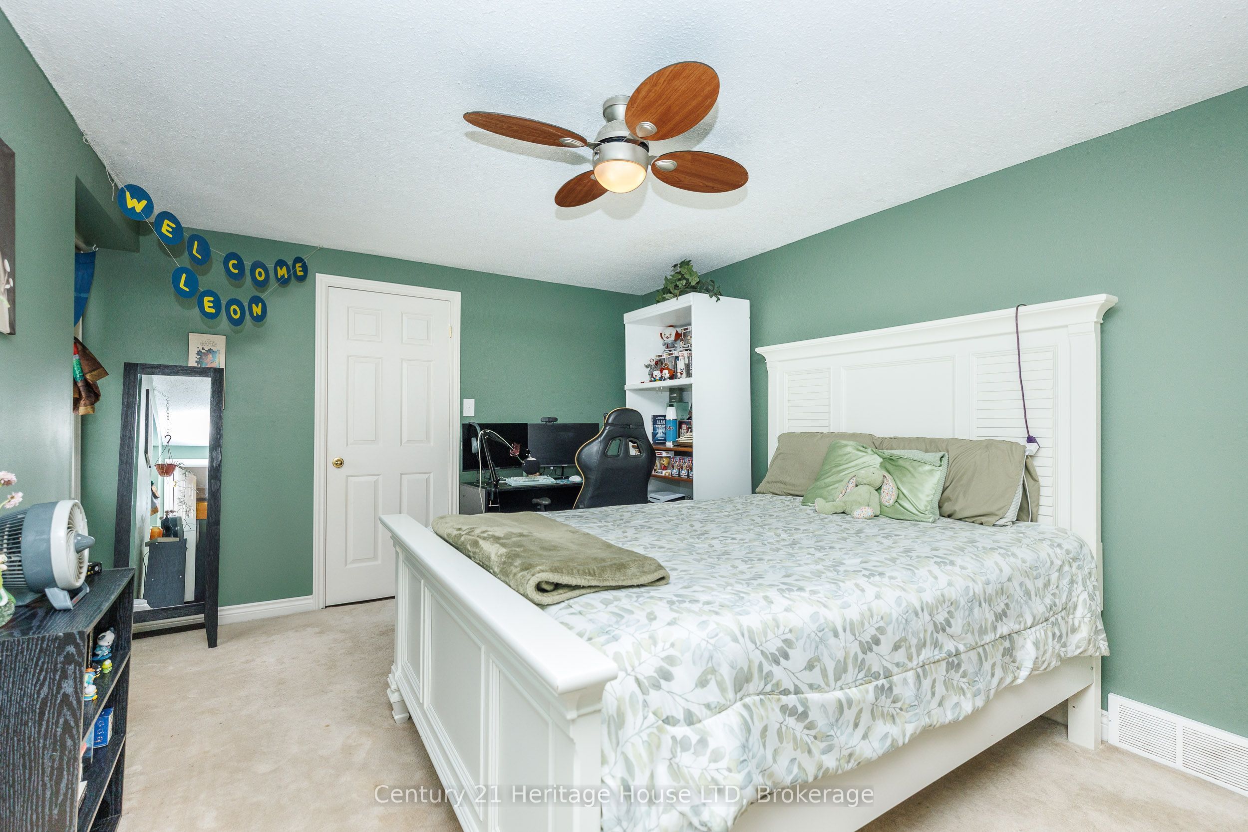 688 Daytona Drive, Fort Erie, ON L2A 4Z6 photo 3