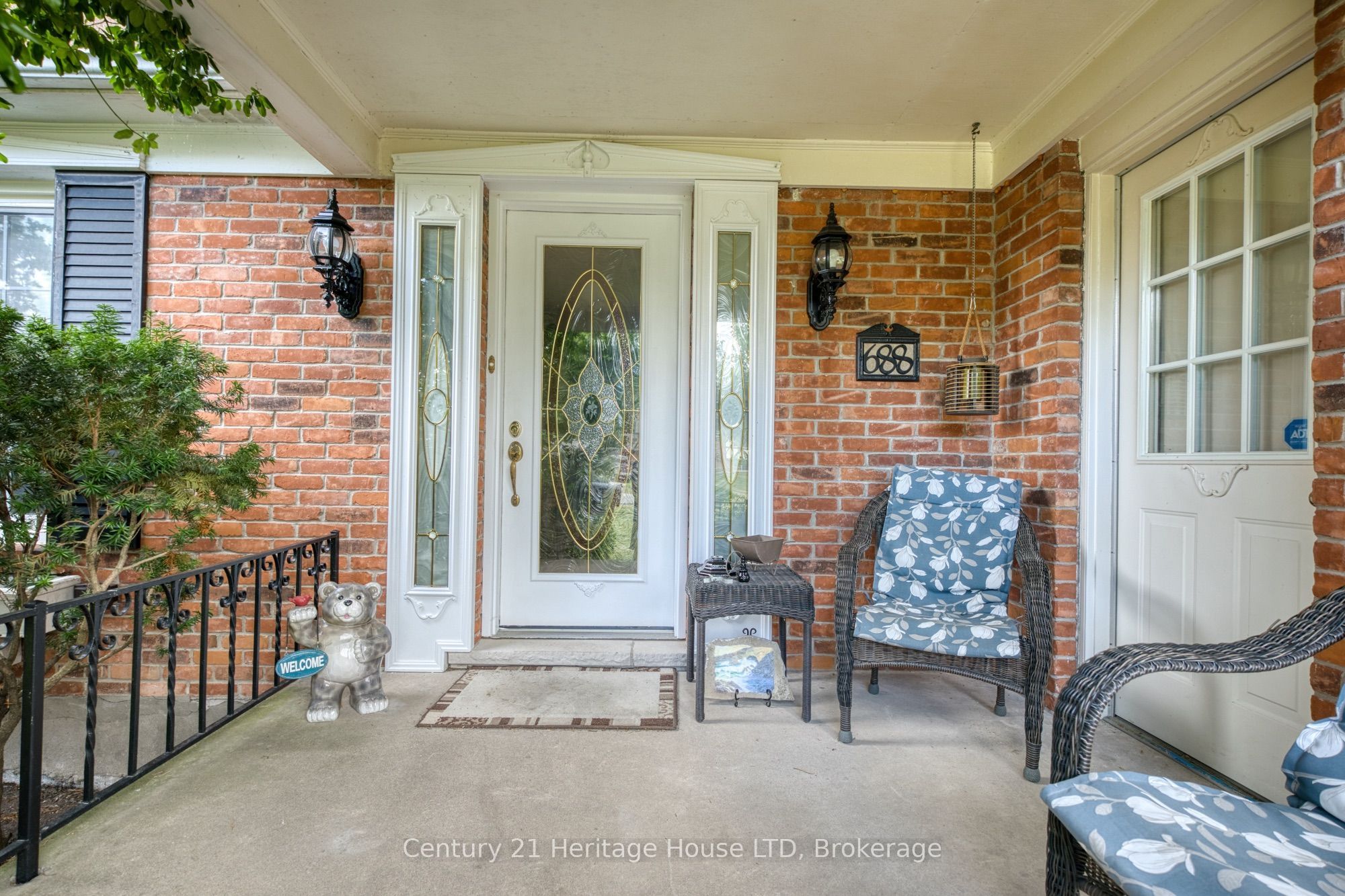688 Daytona Drive, Fort Erie, ON L2A 4Z6 photo 5
