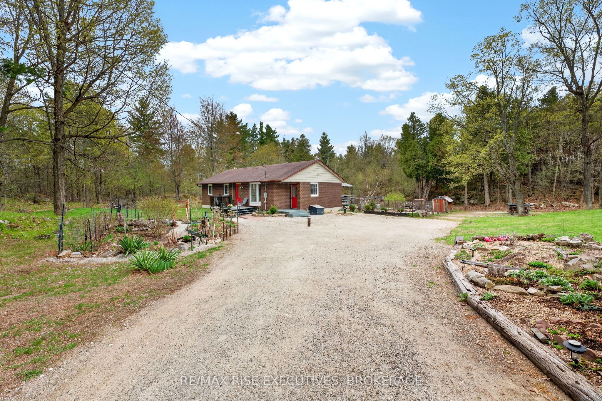 2405 Rideau Ferry Road, Drummond/North Elmsley, ON K7H 3C7 photo 3