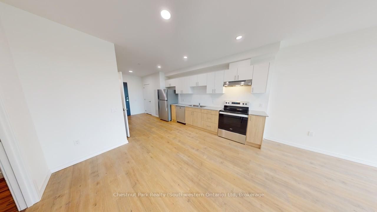 181 ELMIRA Road S 708, Guelph, ON N1K 1R2 photo 3