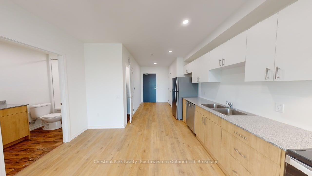 181 ELMIRA Road S 708, Guelph, ON N1K 1R2 photo 4