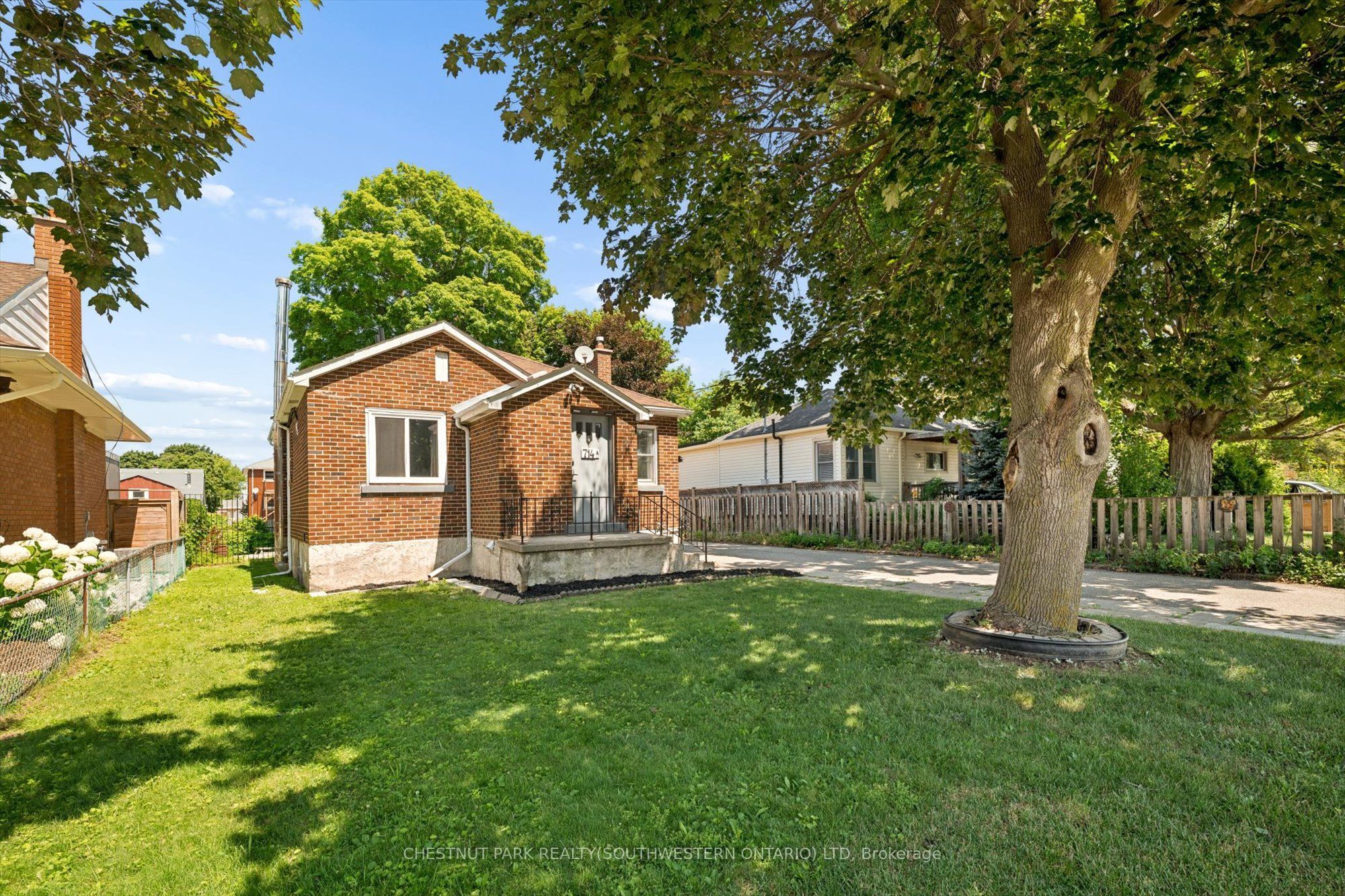 714 Frederick Street, Kitchener, ON N2B 2B2 photo 5