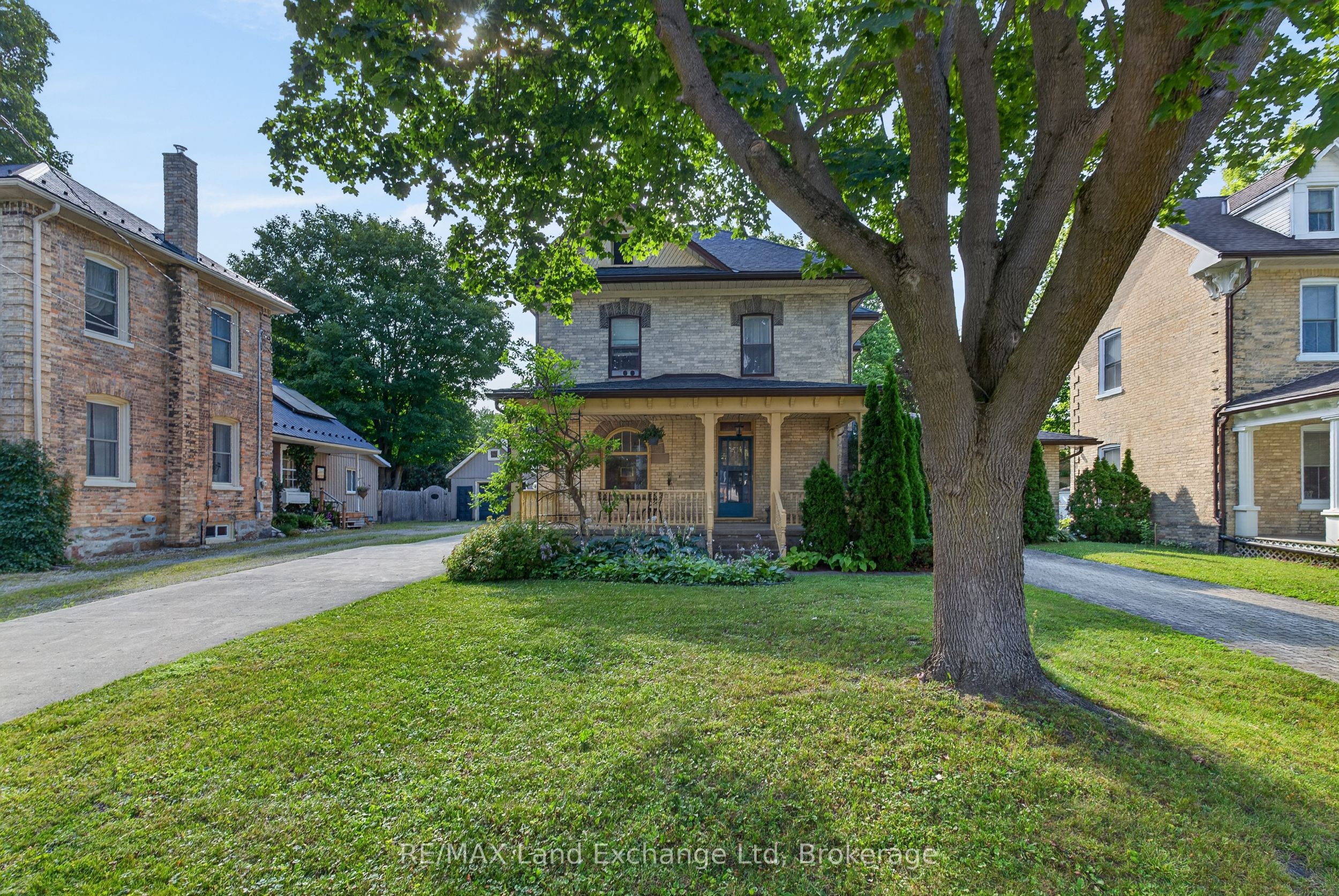 255 Centre St Street, North Huron, ON N0G 2W0