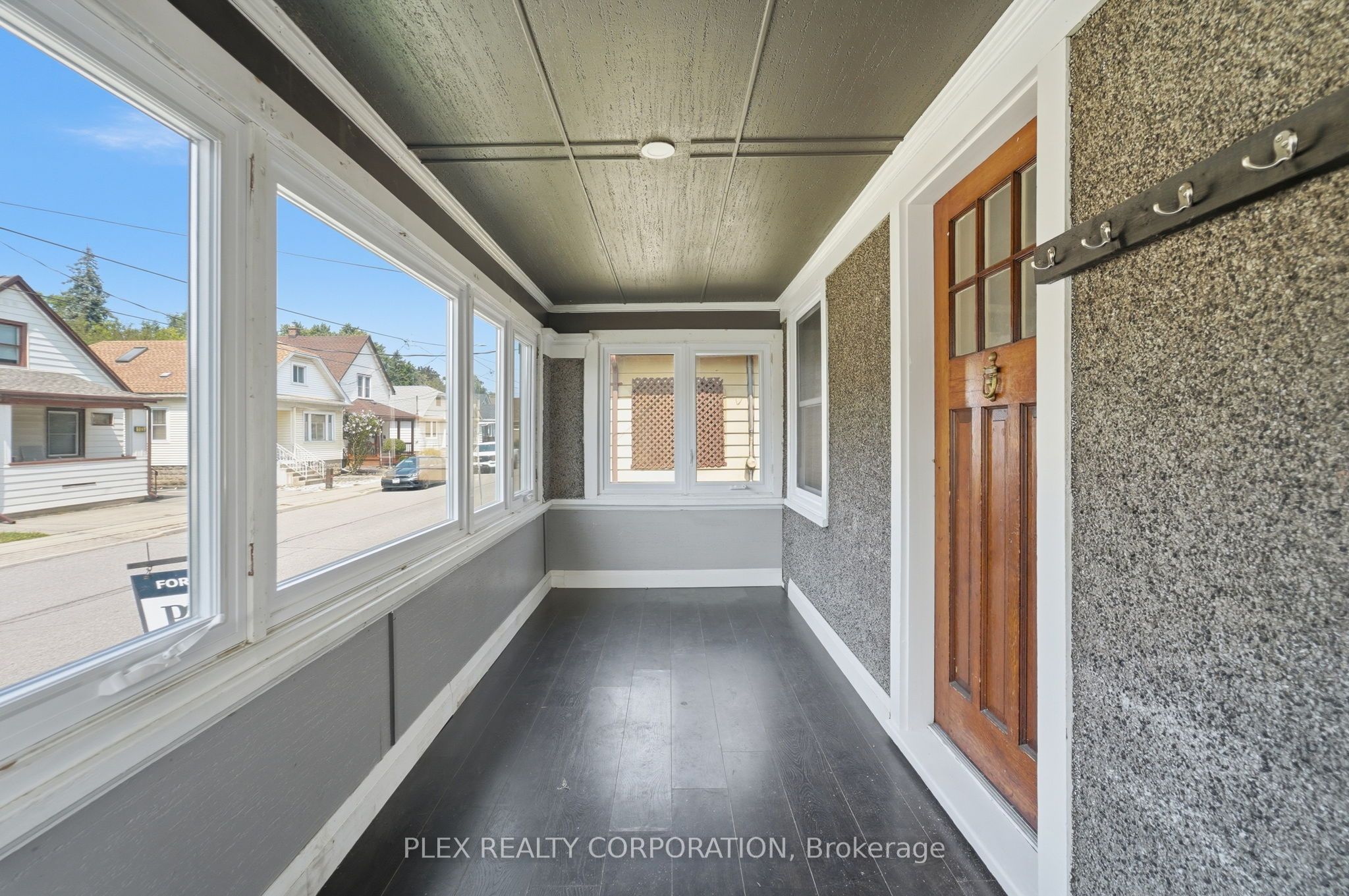 102 Beech Street, St. Catharines, ON L2R 2B9 photo 5