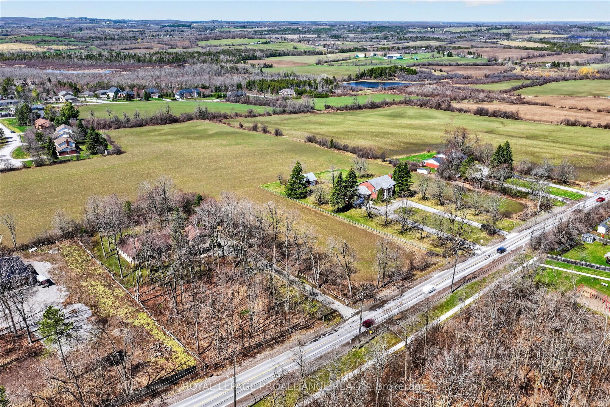 1281 Brealey Drive, Peterborough, ON K9K 0C4 photo 2