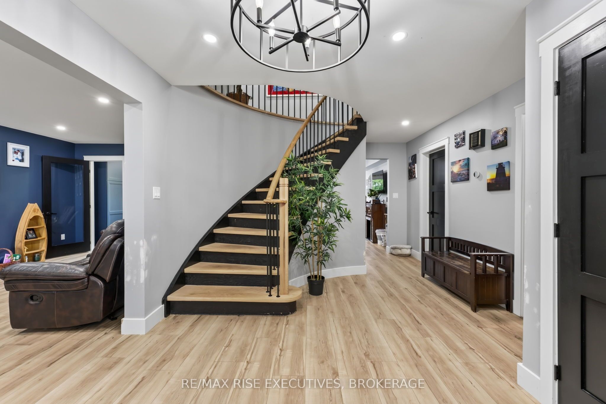 617 Rivermeade Avenue, Kingston, ON K7M 7Z5 photo 4