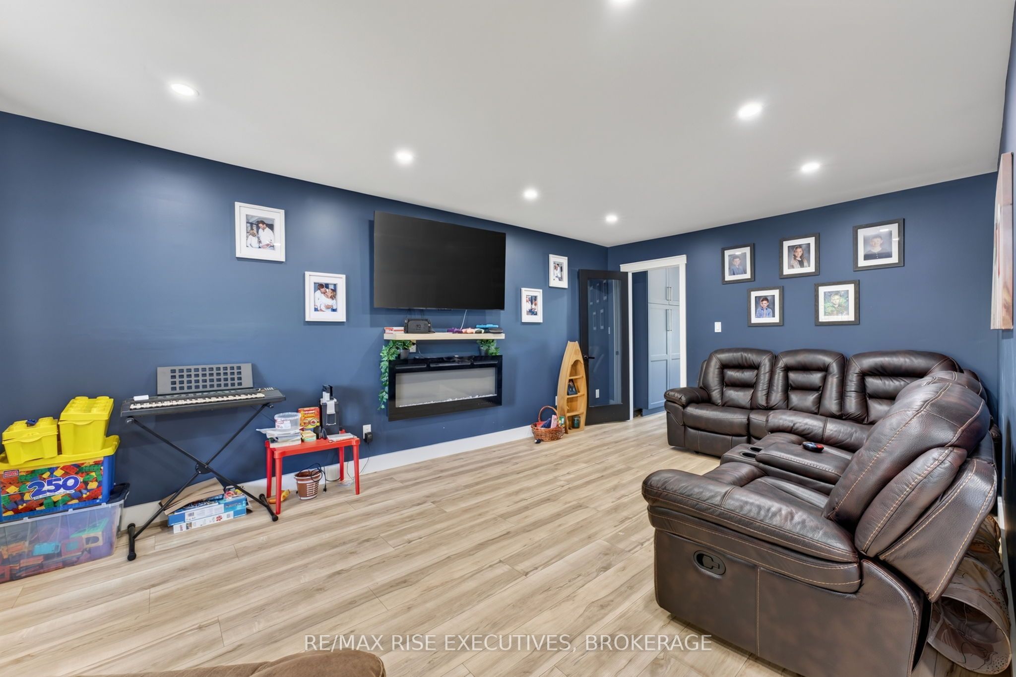 617 Rivermeade Avenue, Kingston, ON K7M 7Z5 photo 5