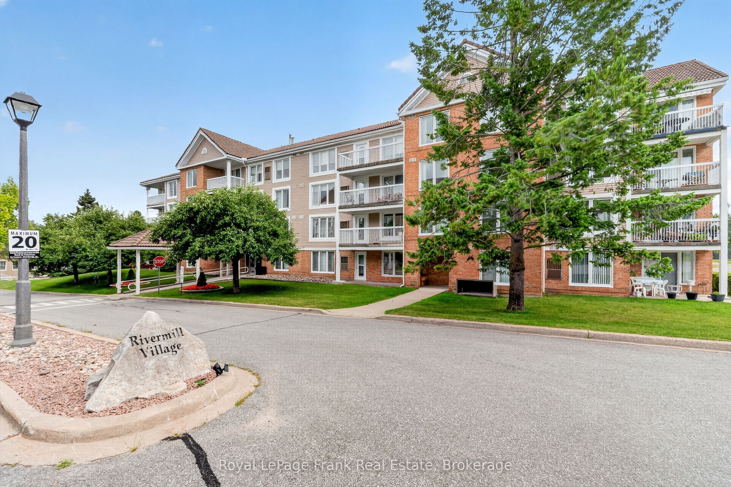 50 Rivermill Boulevard 408, Kawartha Lakes, ON K9V 6C1 photo 2