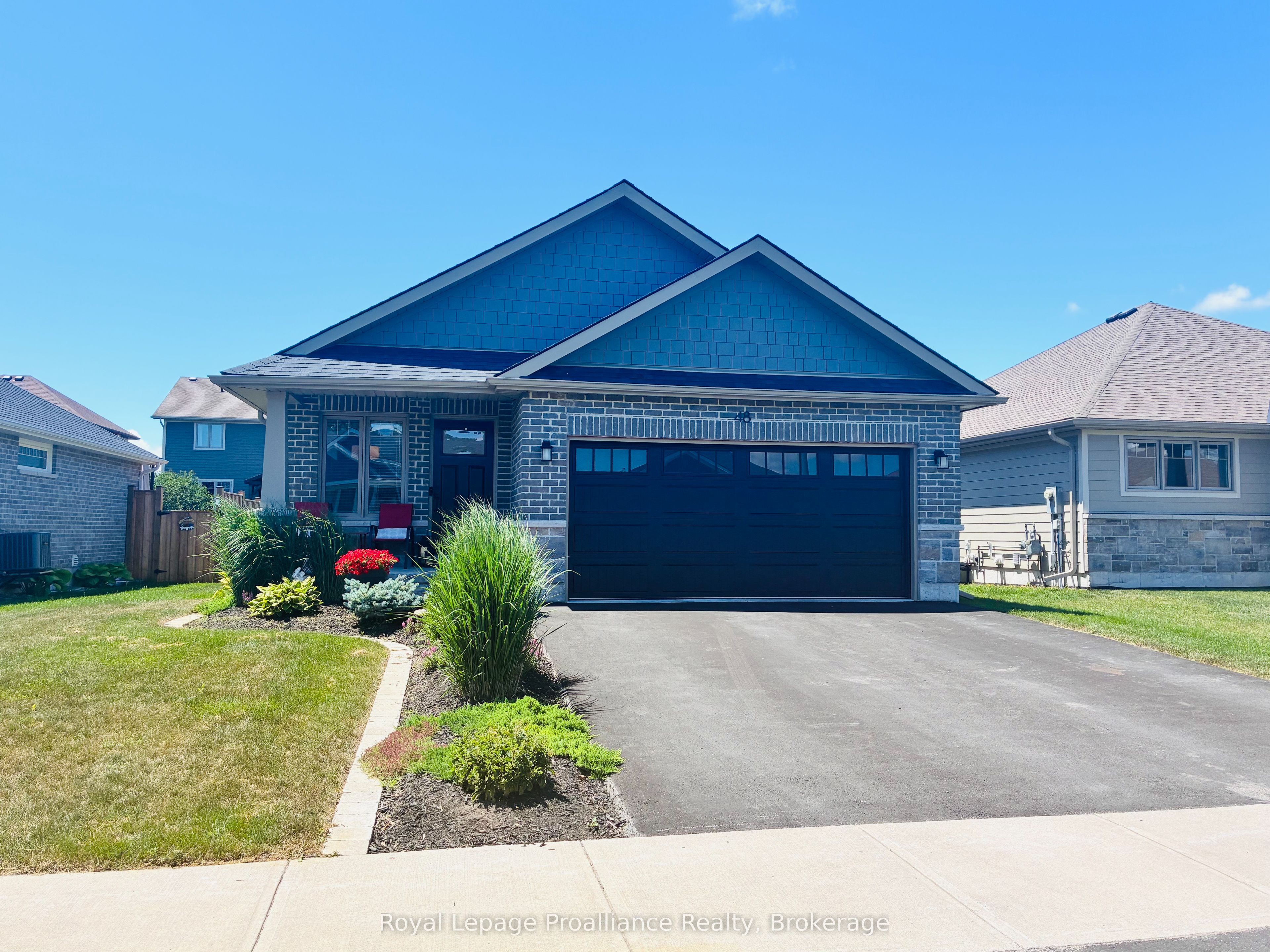 48 Mercedes Drive, Belleville, ON K8N 0B4 photo 2