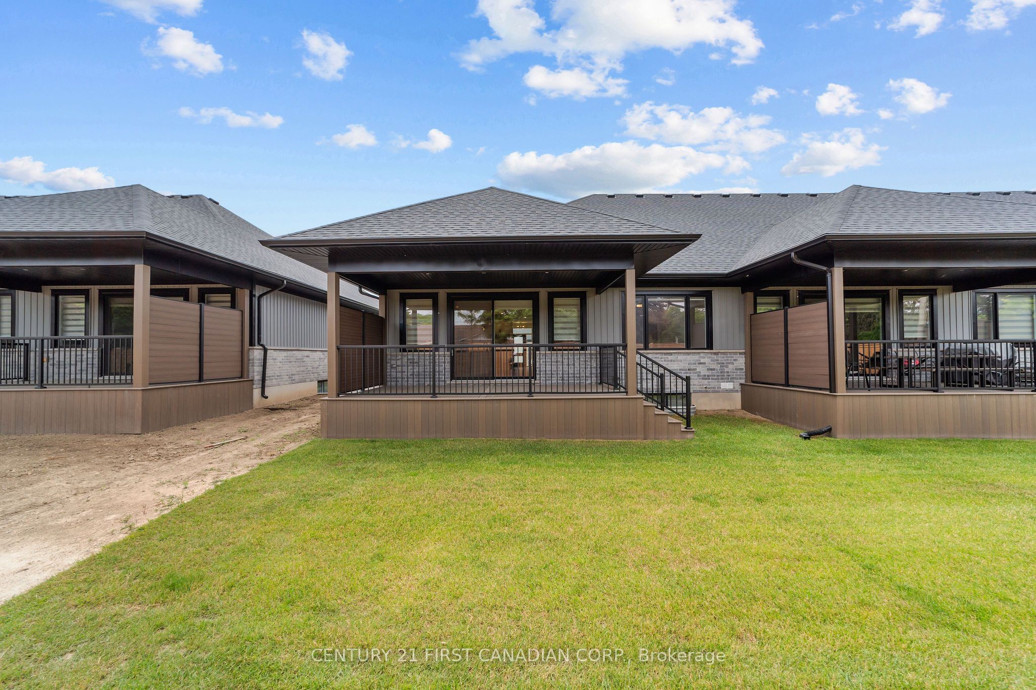 32 Postma Street 18, North Middlesex, ON N0M 1A0 photo 5