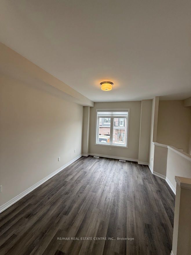 660 Colborne Street W 147, Brantford, ON N3T 0Y7 photo 5