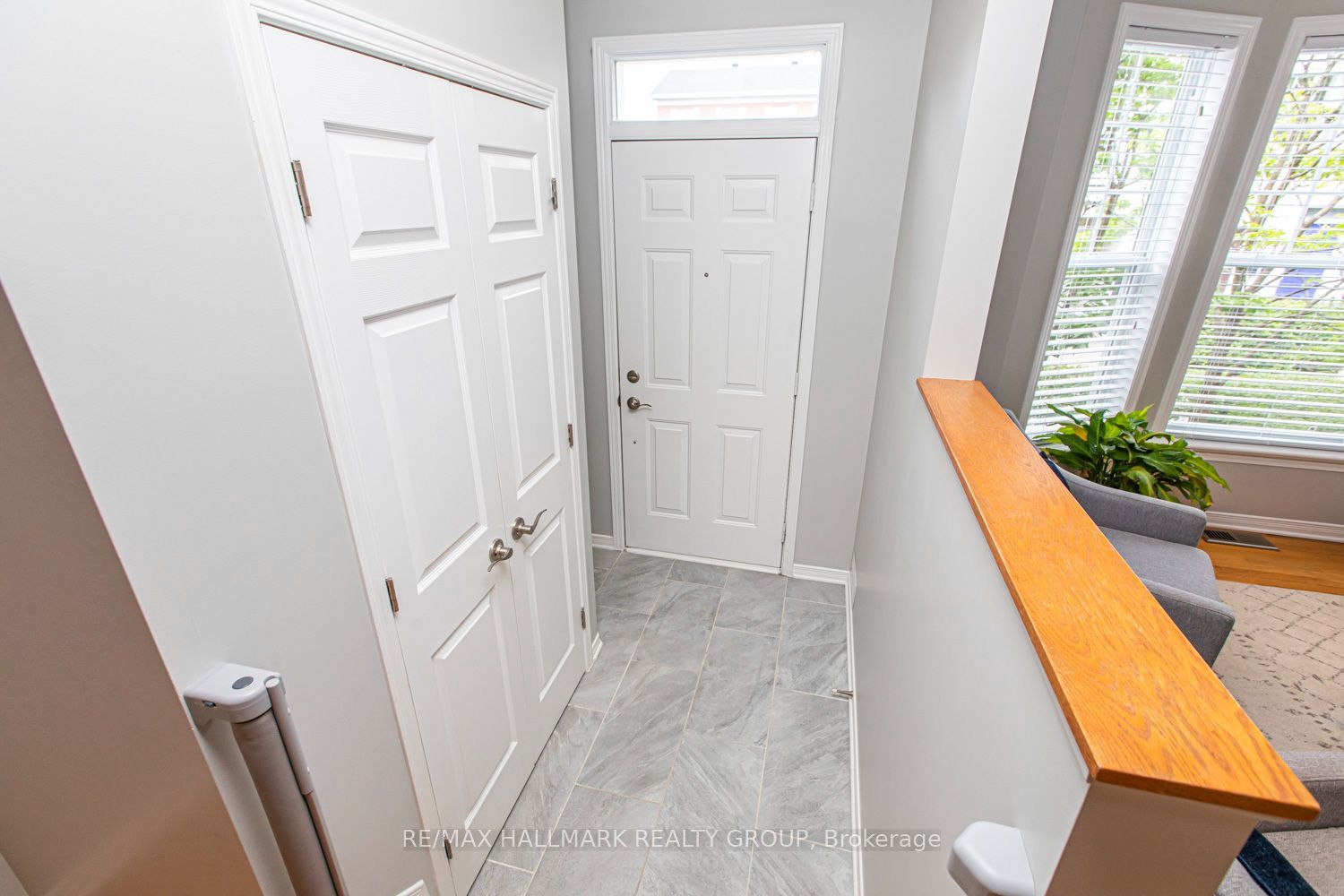 55 Jardin Private, Manor Park - Cardinal Glen and Area, ON K1K 4W1 photo 3