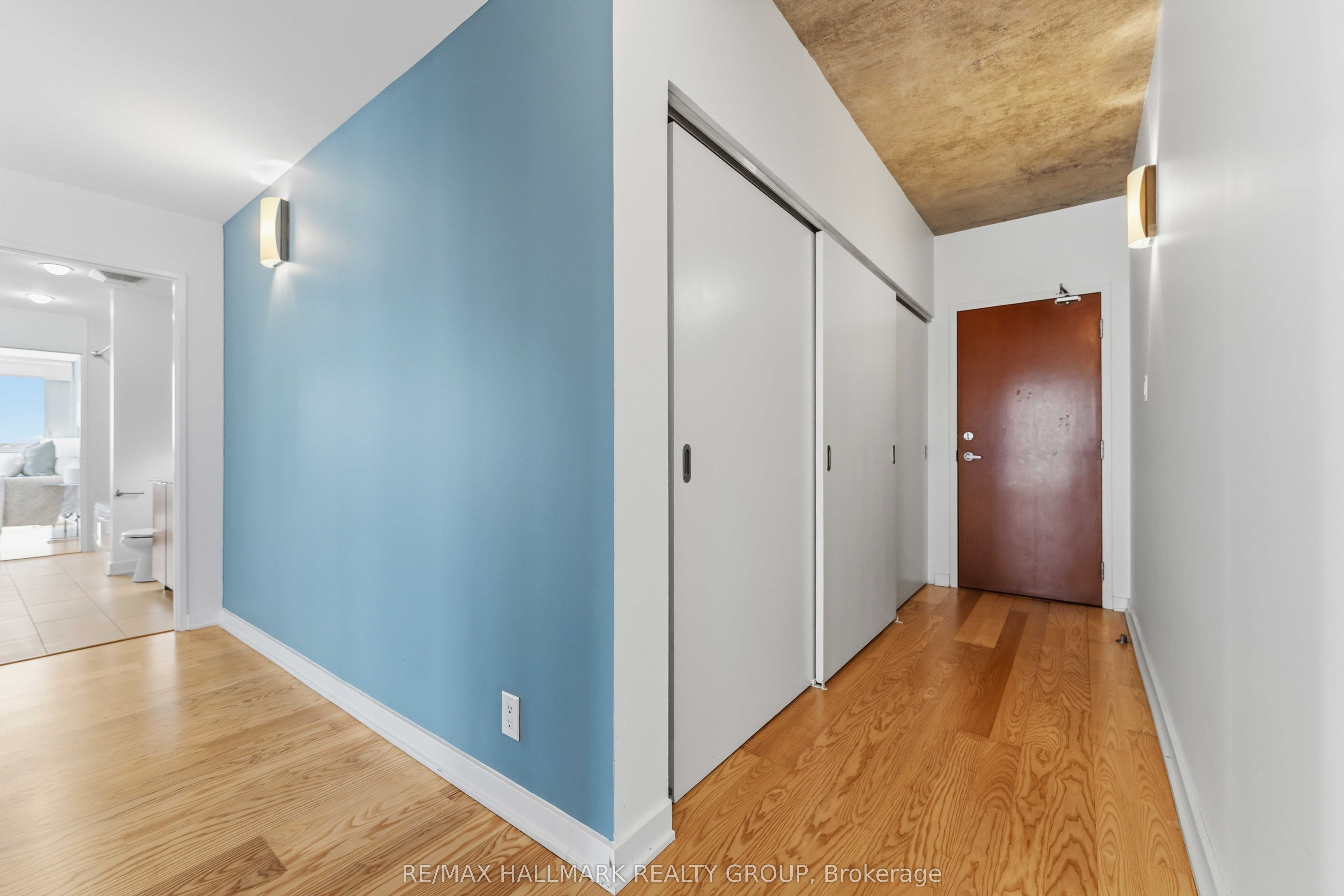 324 Laurier Avenue W 2110, Ottawa Centre, ON K1P 0A4 photo 2