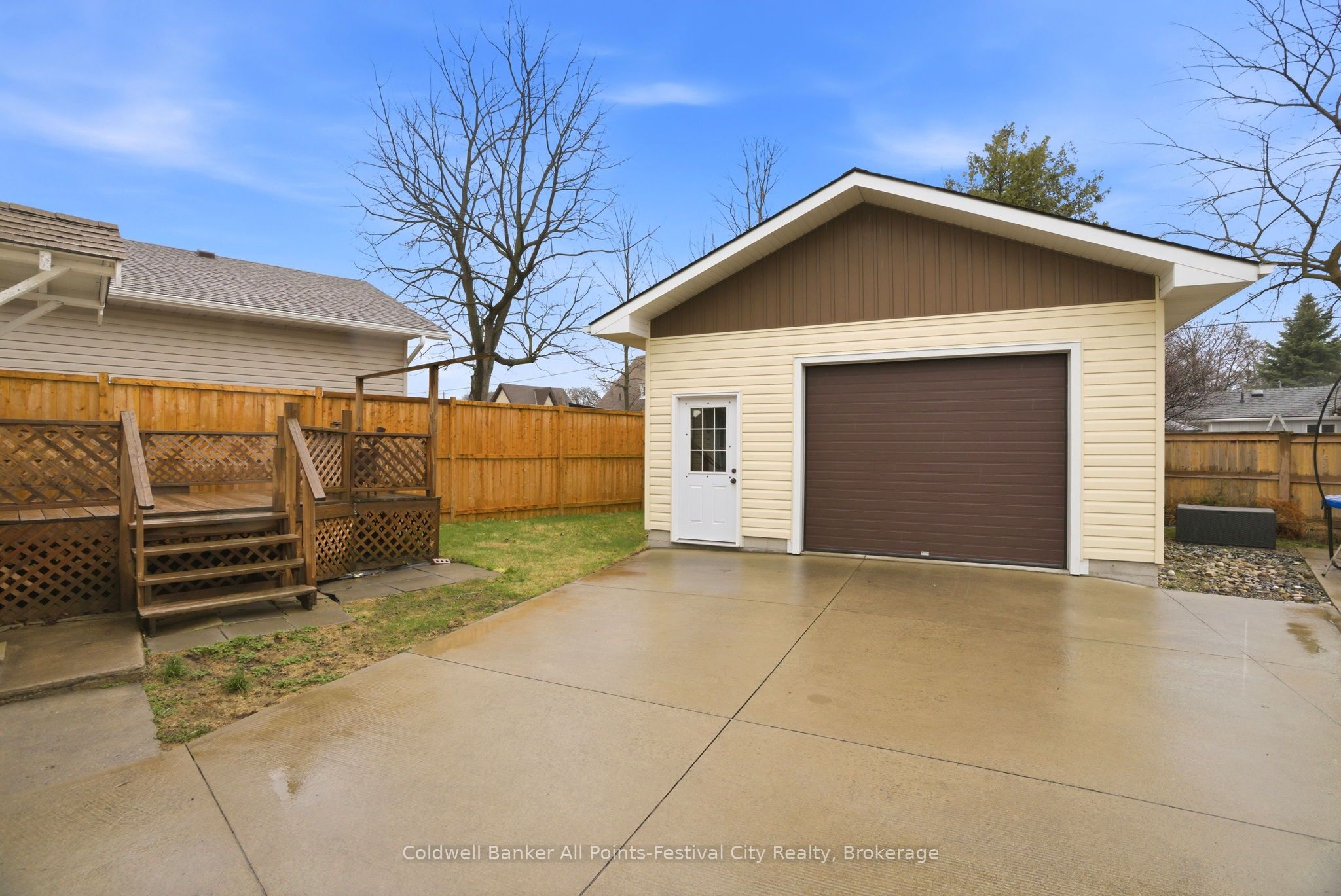 113 Quebec Street, Goderich, ON N7A 2G6 photo 2