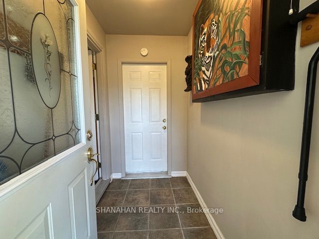 575 Front Street, Warwick, ON N0M 2S0 photo 4