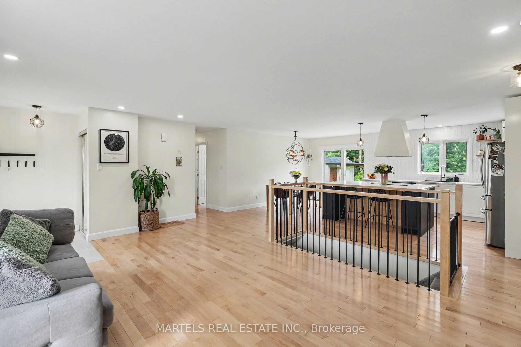 880 Concession Street, Alfred and Plantagenet, ON K0B 1L0 photo 4