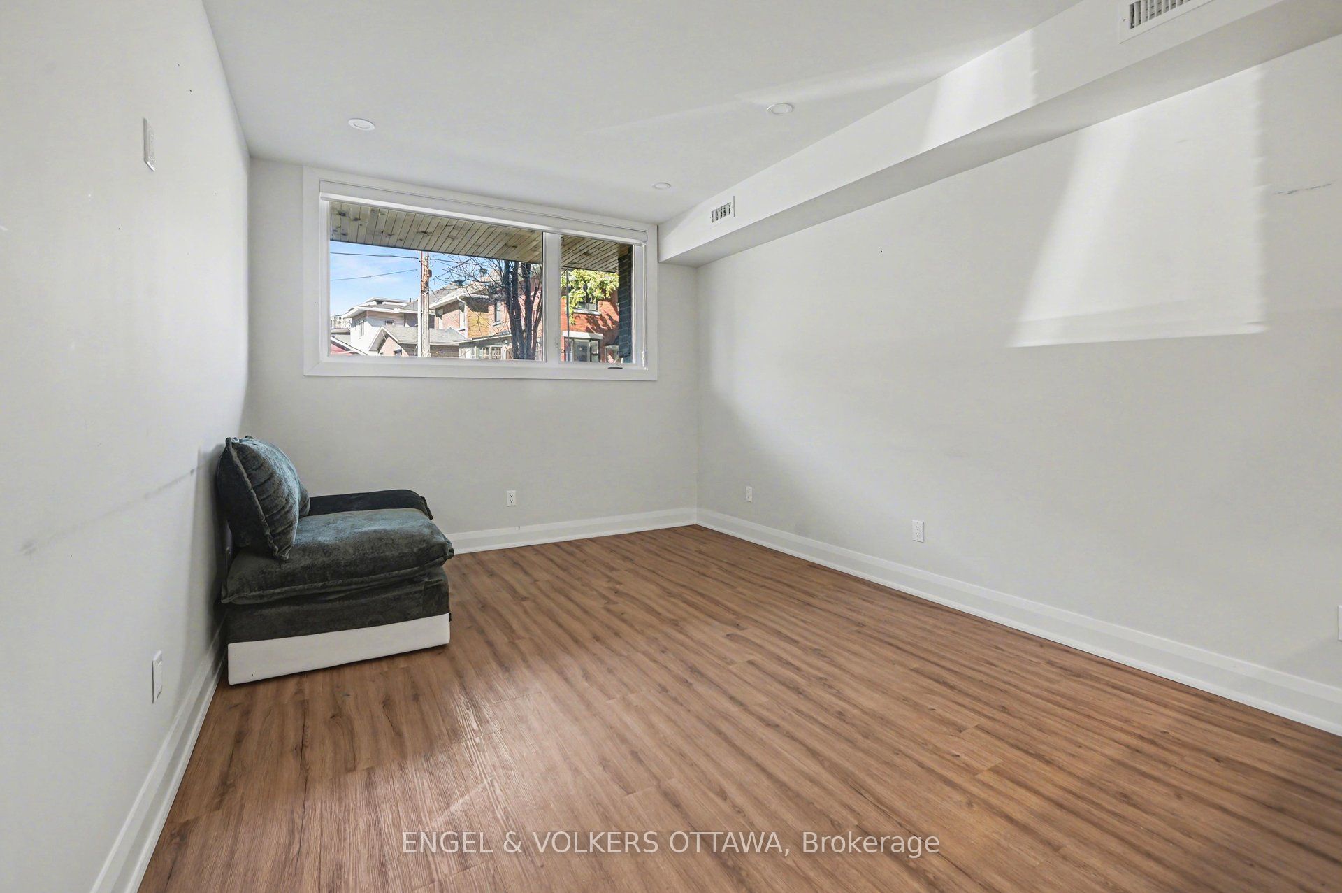 35 Monk Street 1, Glebe - Ottawa East and Area, ON K1S 3Y7 photo 3