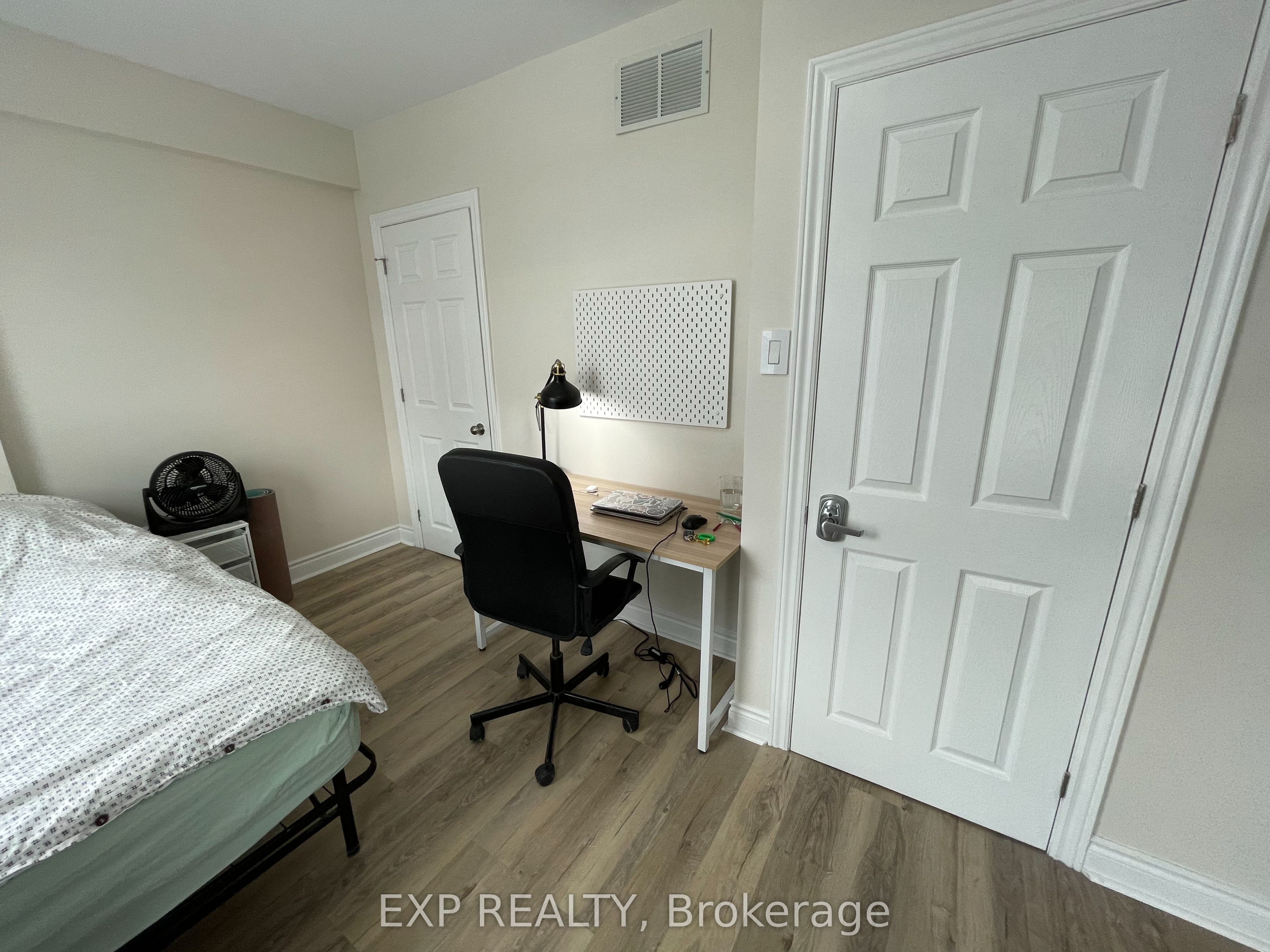 451 Sunnyside Avenue, Glebe - Ottawa East and Area, ON K1S 0S8 photo 4
