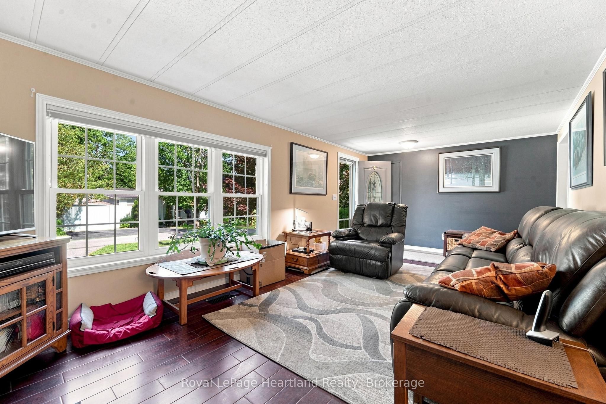 16 Huron Lane, Ashfield-Colborne-Wawanosh, ON N7A 3Y2 photo 4