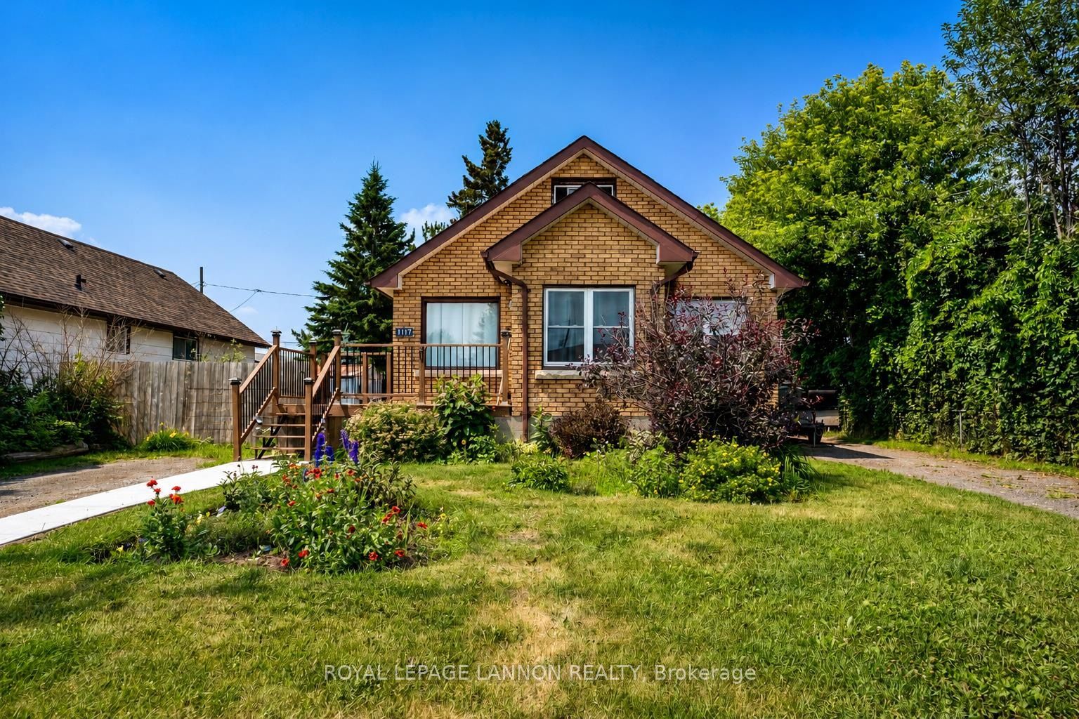 1117 Mountdale Avenue, Thunder Bay, ON P7E 3A2 photo 2