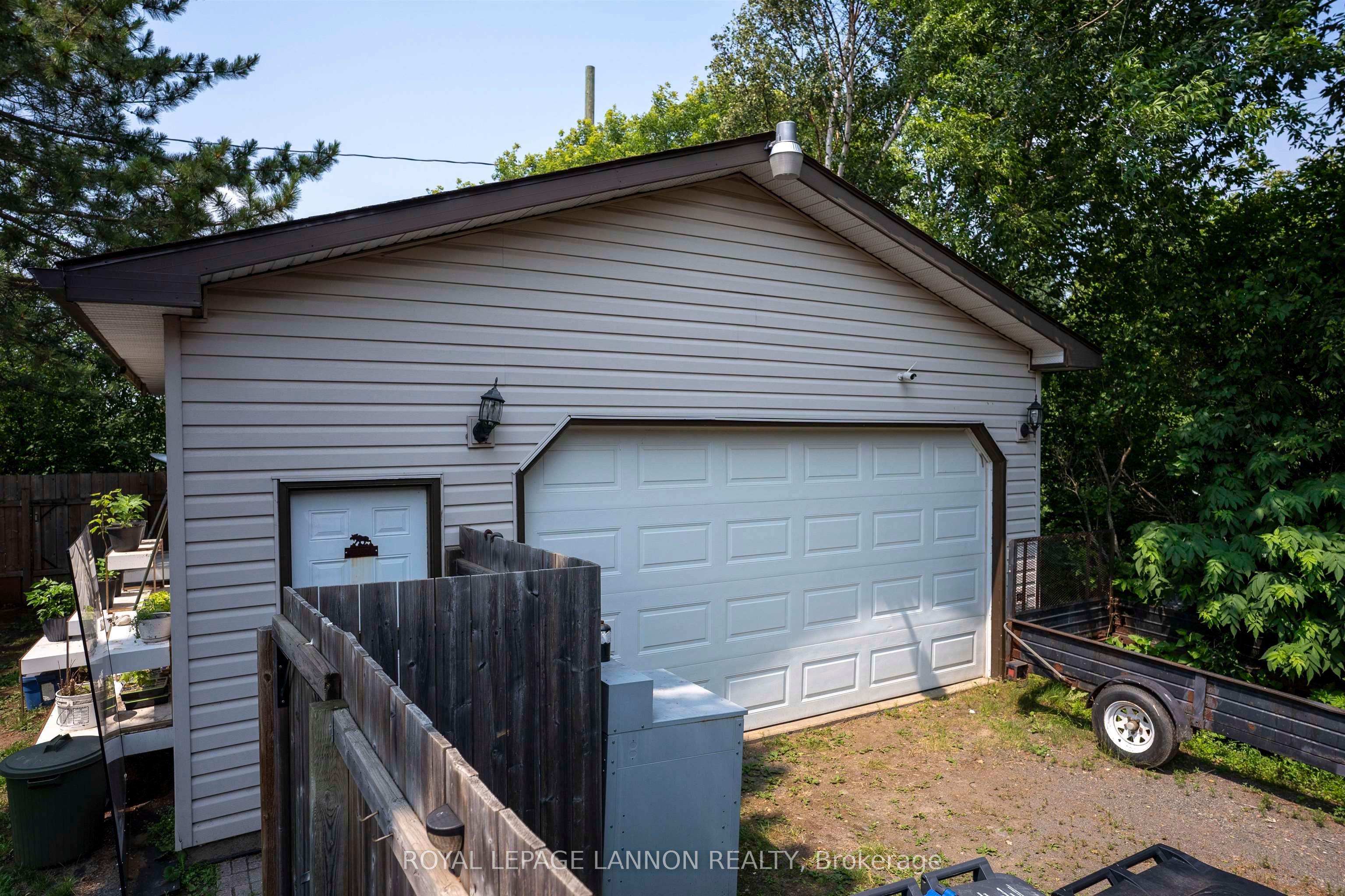 1117 Mountdale Avenue, Thunder Bay, ON P7E 3A2 photo 3