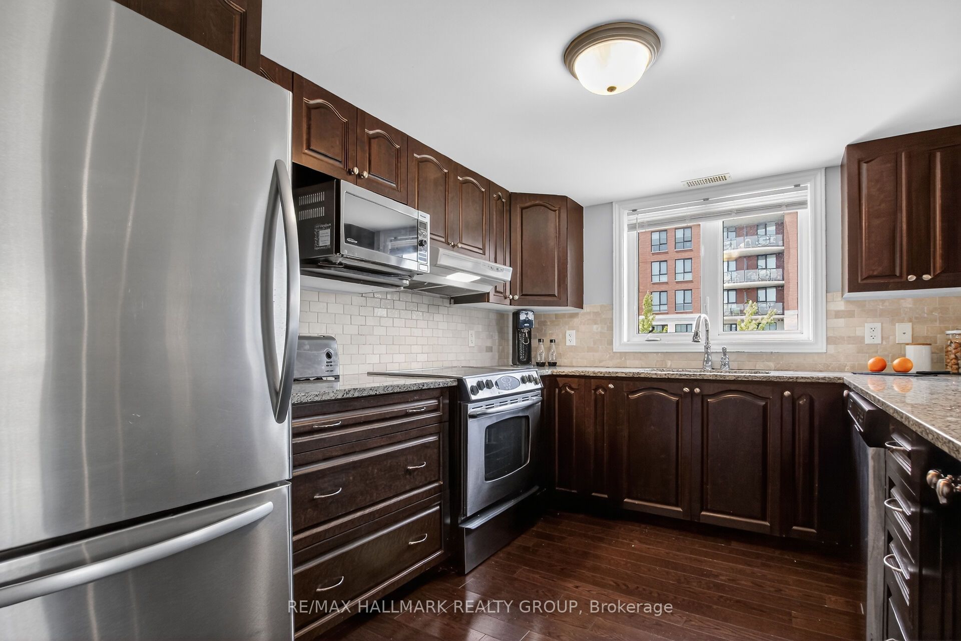 1145 Longfields Drive B, Barrhaven, ON K2J 5R5 photo 5