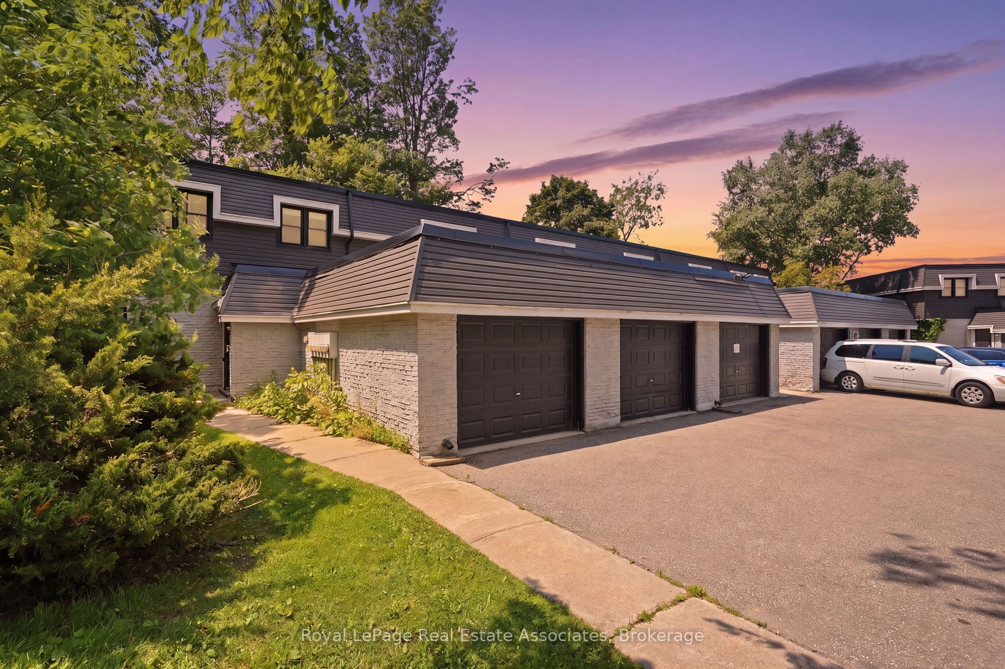 509 Quiet Place 1, Waterloo, ON N2L 5L6