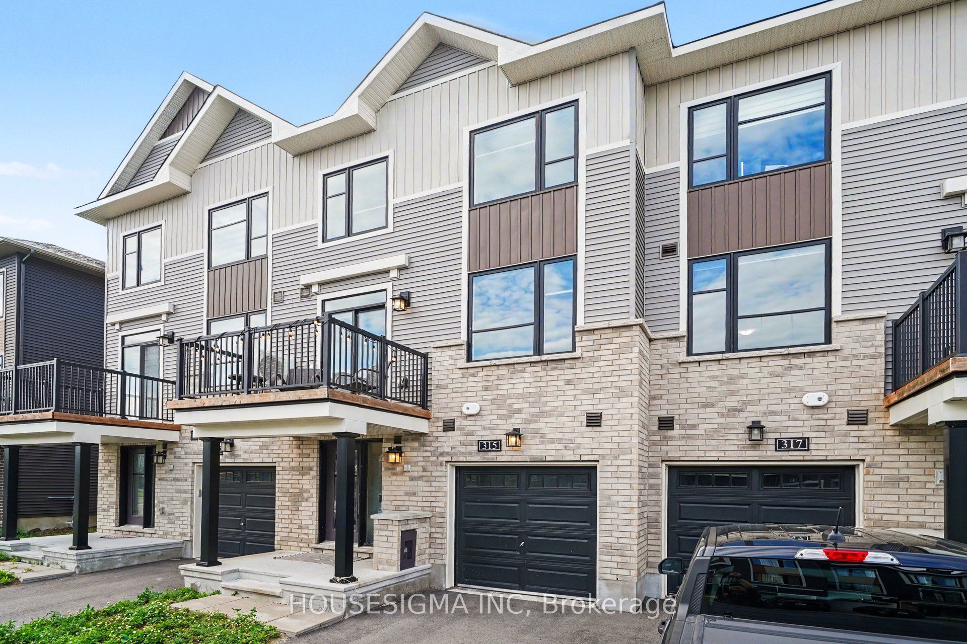 315 Raheen Court, Barrhaven, ON K2J 7C1 photo 2