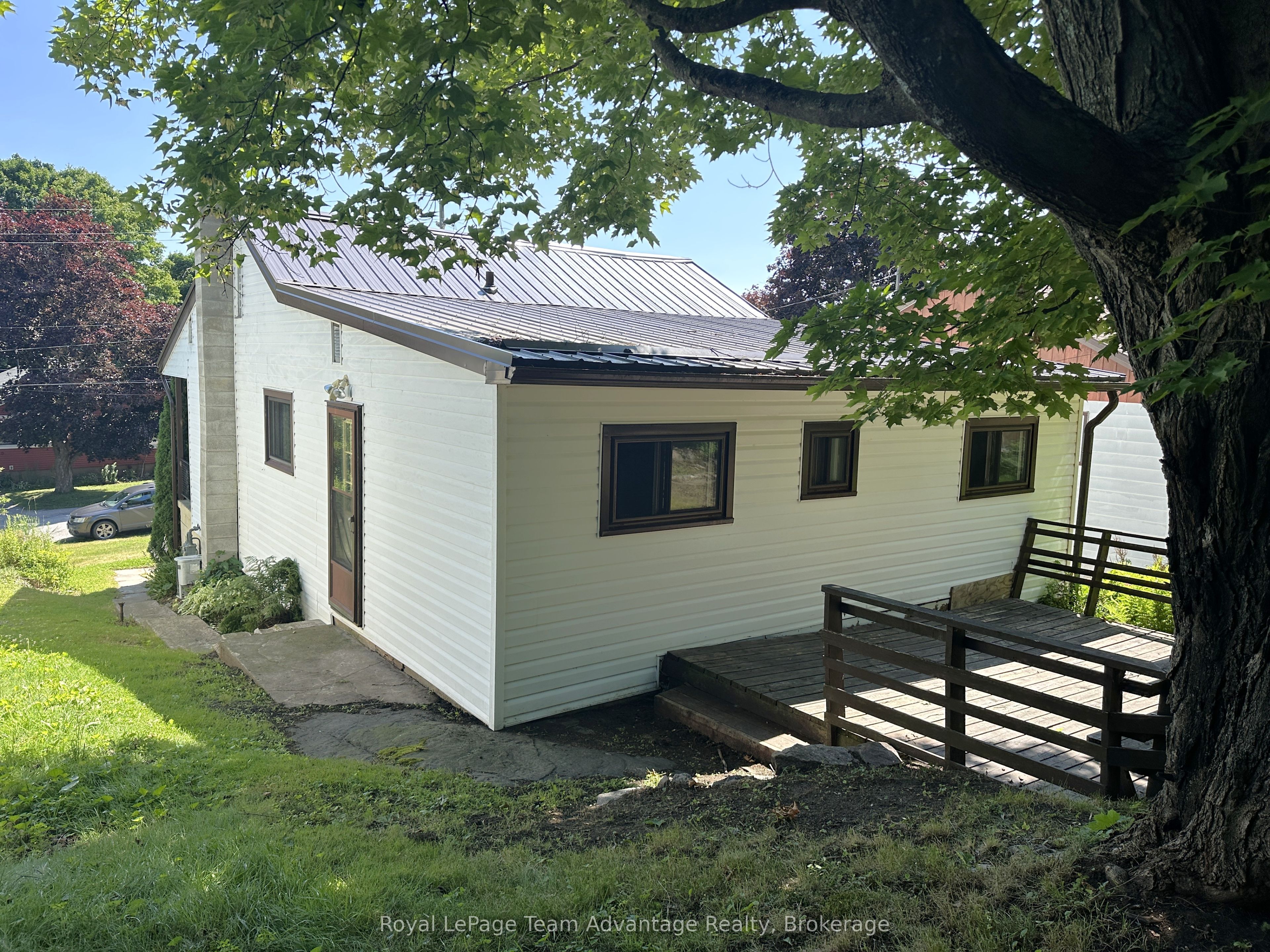 14 Riverdale Road, Parry Sound, ON P2A 1N9 photo 4