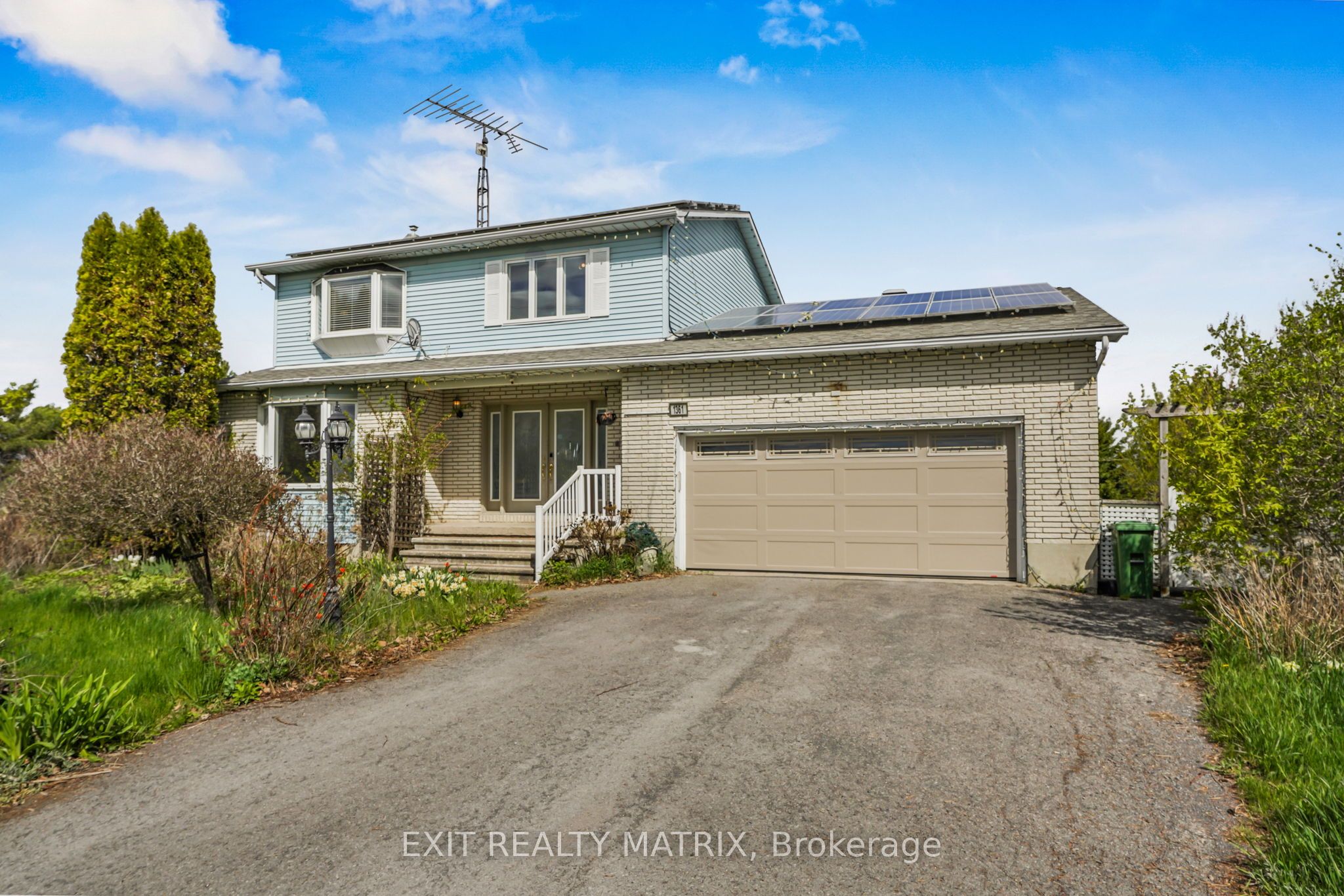 1361 500 Route, Russell, ON K0A 1W0