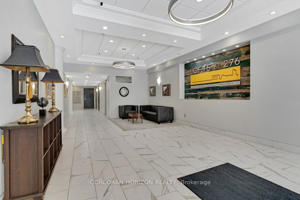 276 King Street W 209, Kitchener, ON N2G 1B6 photo 2
