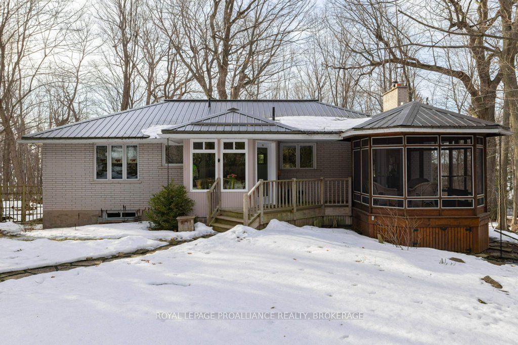 12 Oriole Lane, Kingston, ON K7K 5E2 photo 3