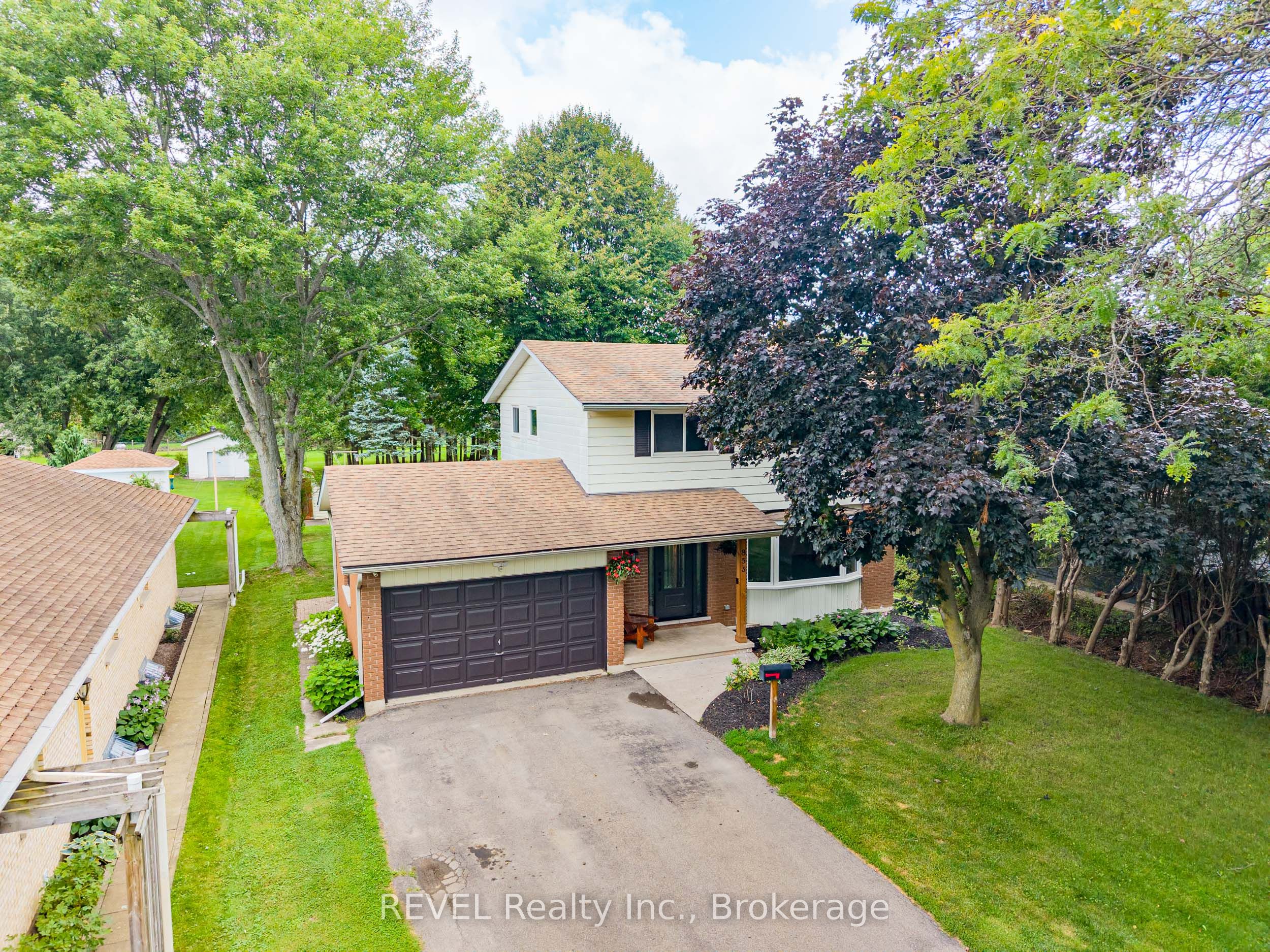 853 South Pelham Road, Welland, ON L3C 3C9 photo 4