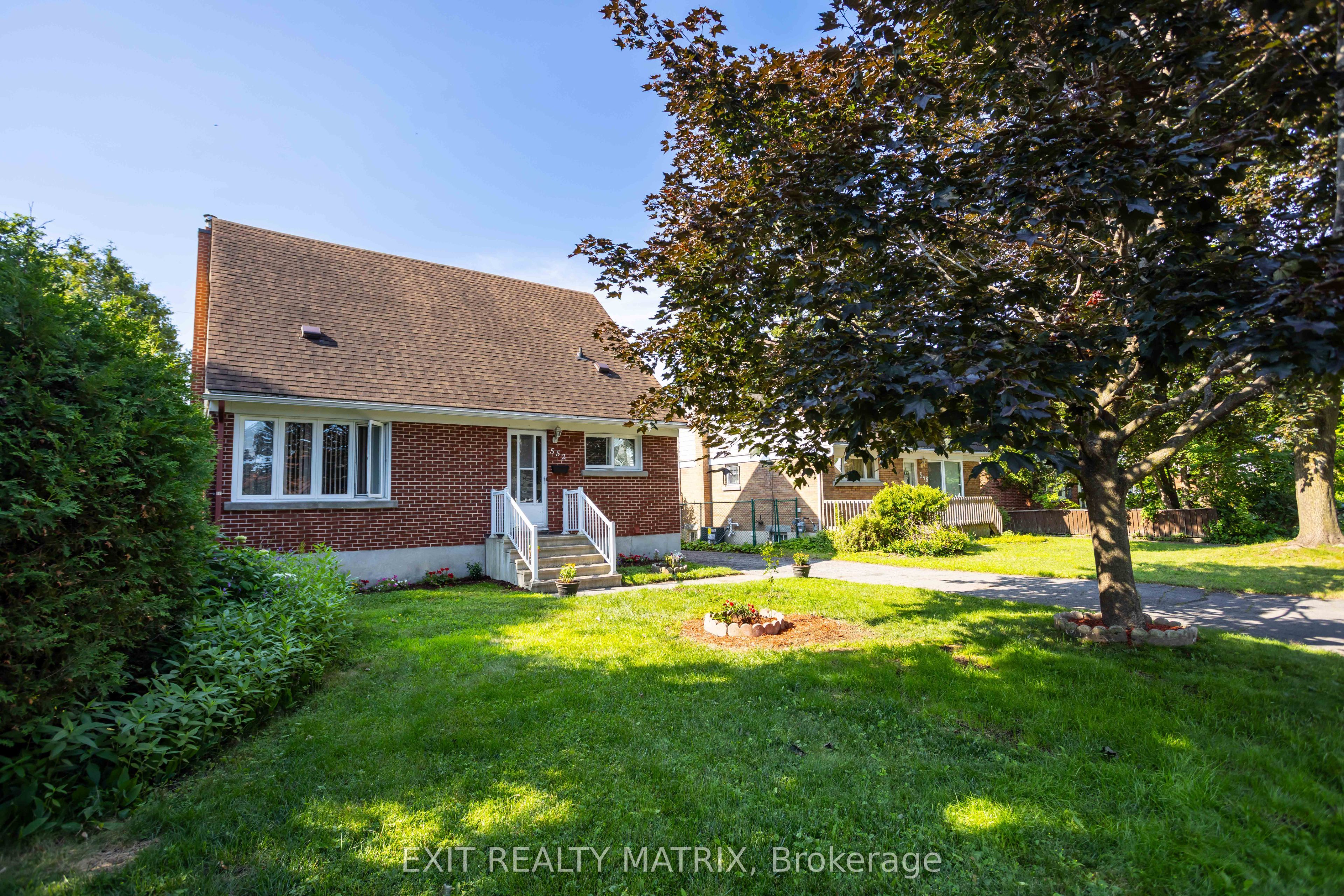 552 Dunbrack Street, Overbrook - Castleheights and Area, ON K1K 1J5 photo 4