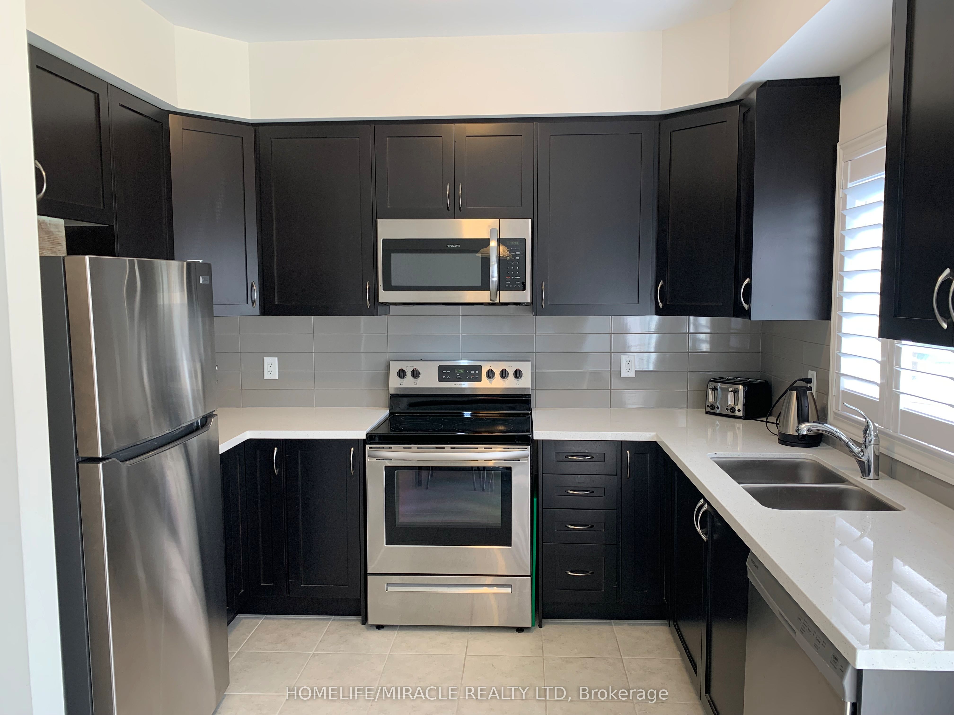 82 Scenic Ridge Gate, Brant, ON N3L 0K2 photo 5