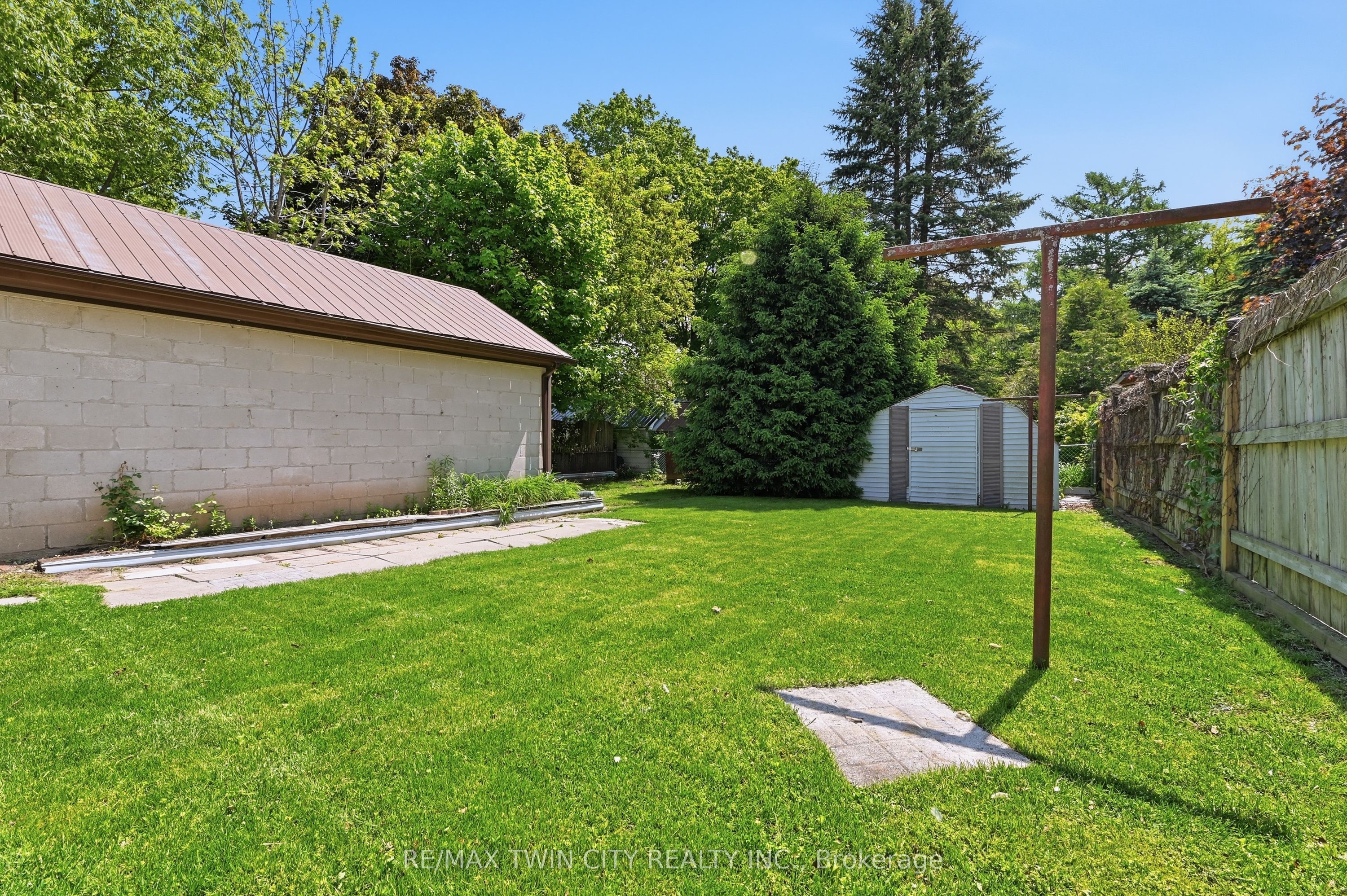 277 Main Street, Norfolk, ON N4B 2M6 photo 5