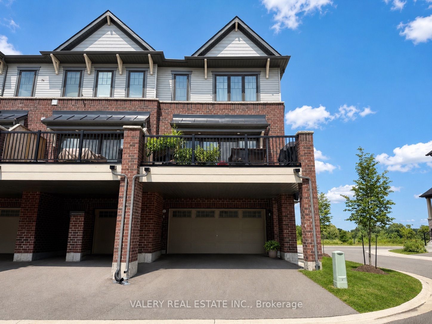 185 Bedrock Drive 16, Hamilton, ON L8J 0M5 photo 2