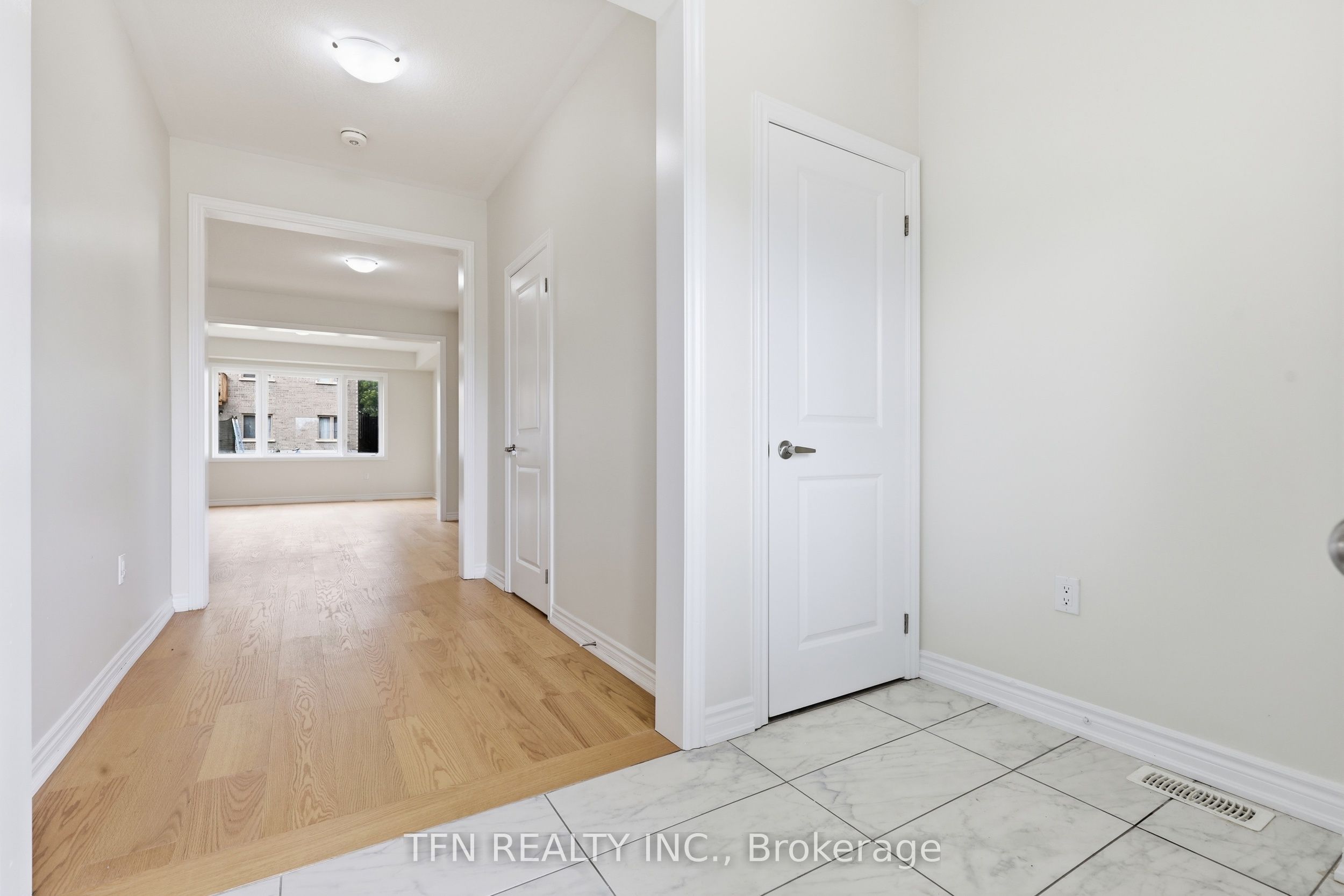 16 Blaney Street, Brant, ON N3L 0M8 photo 4