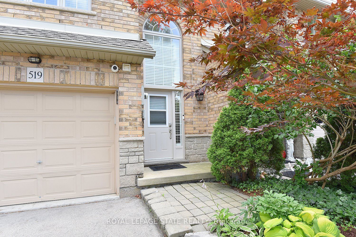 519 Southridge Drive, Hamilton, ON L9C 7V4 photo 3