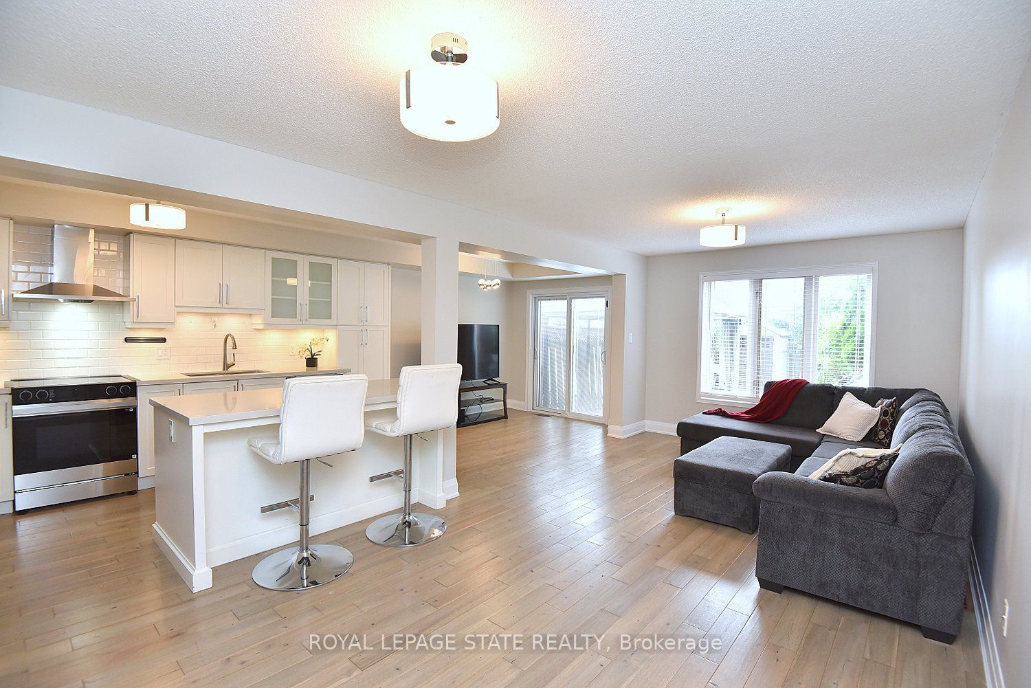519 Southridge Drive, Hamilton, ON L9C 7V4 photo 4
