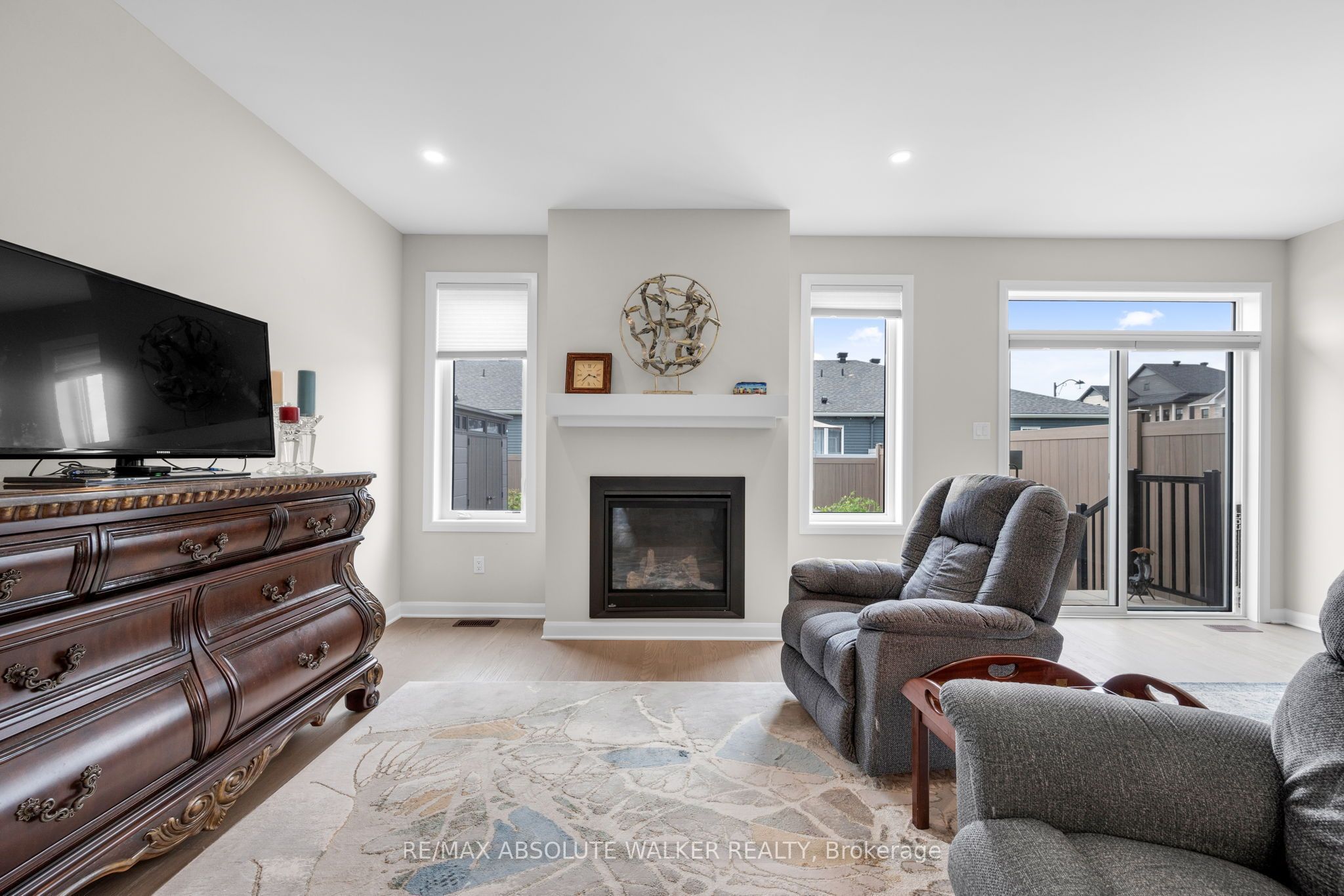 860 Companion Crescent, Manotick - Kars - Rideau Twp and Area, ON K4M 0Z2 photo 3