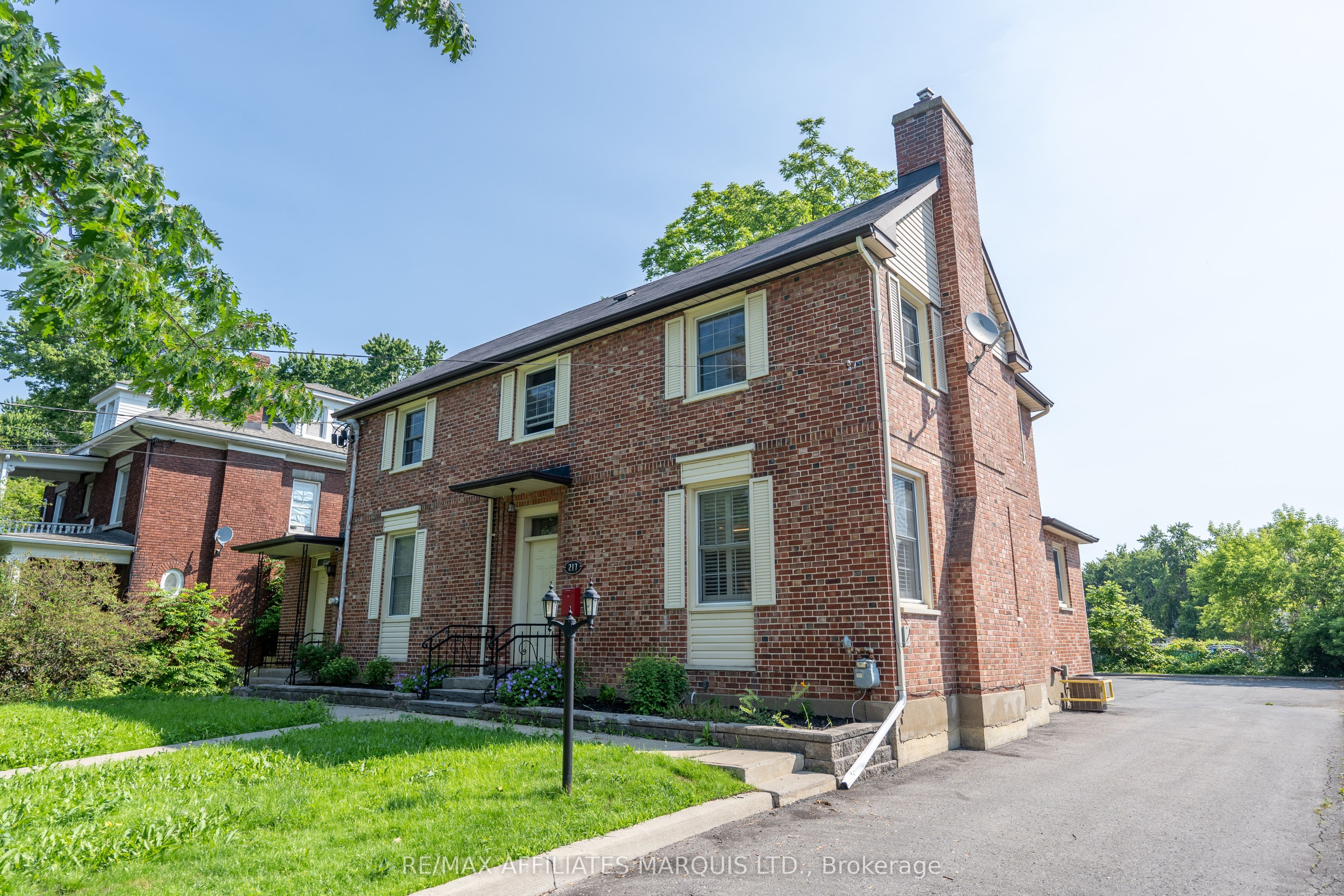 217 Adolphus Street, Cornwall, ON K6H 3S5 photo 3