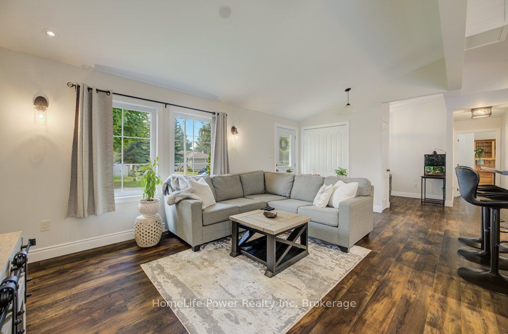 1077 QUEEN Street, Howick, ON N0G 2X0 photo 4