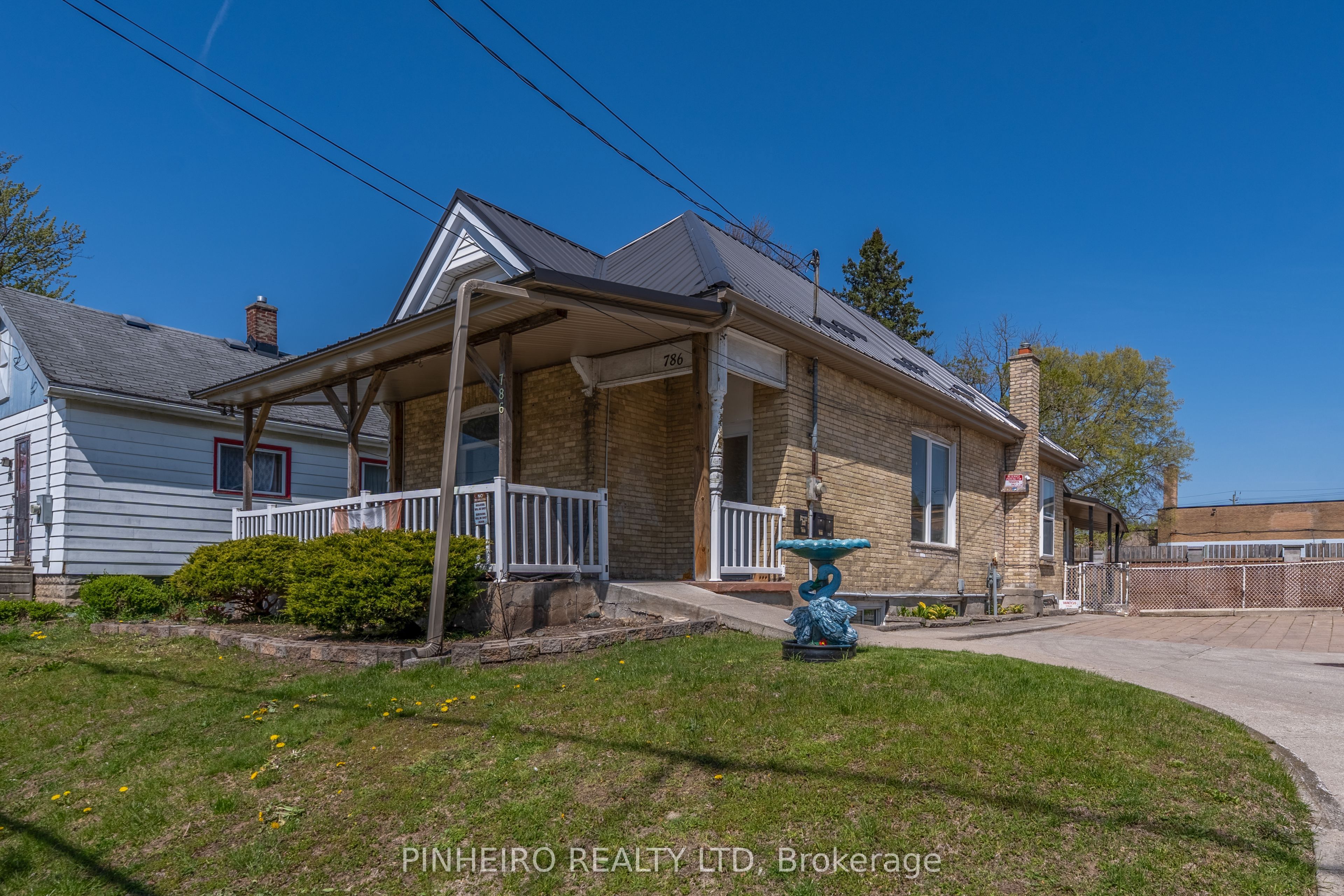786 Nelson Street 3, London East, ON N5Z 1K3
