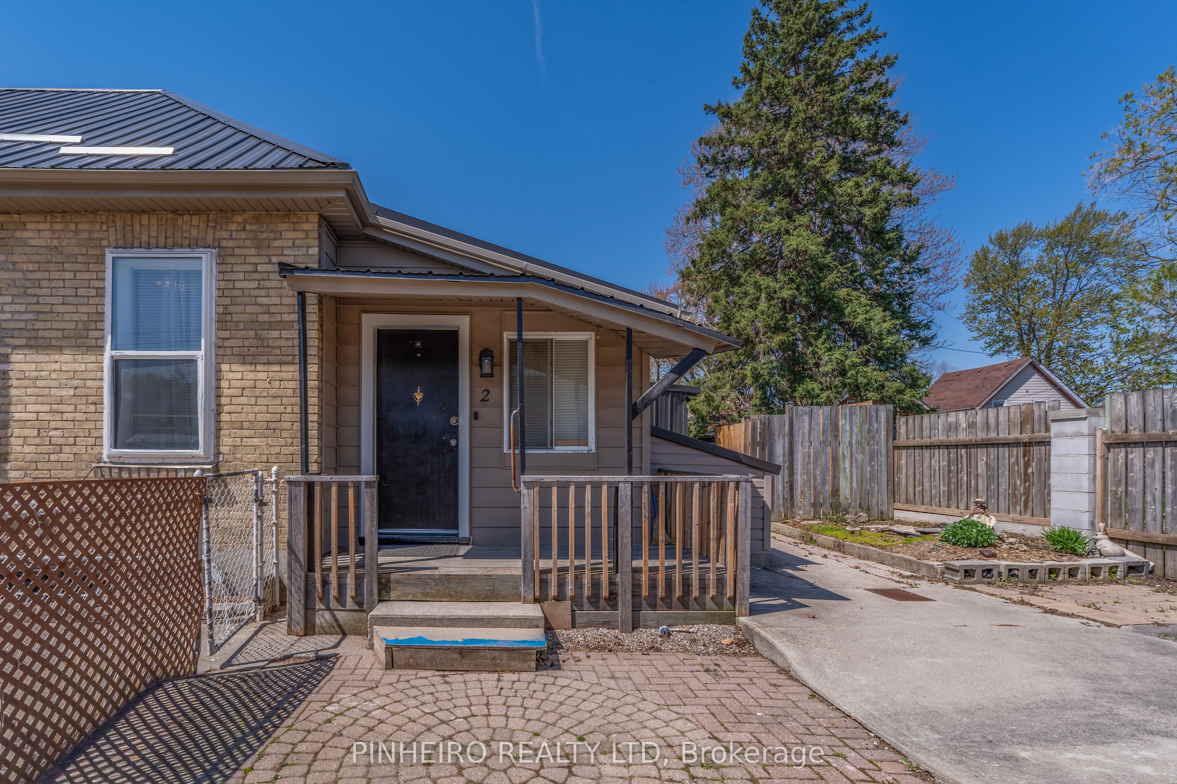 786 Nelson Street 3, London East, ON N5Z 1K3 photo 2