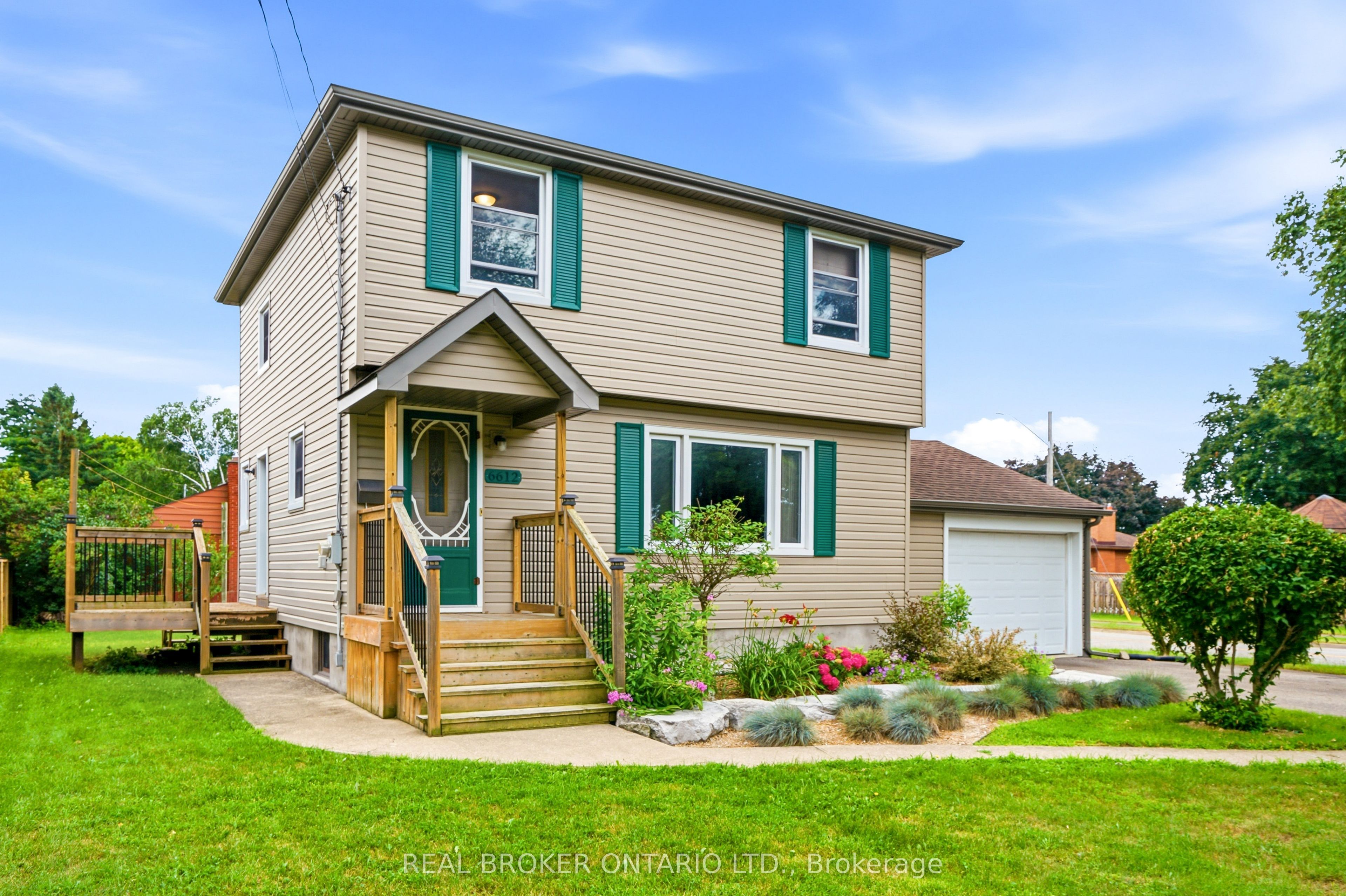 6612 Stamford Green Drive, Niagara Falls, ON L2J 1T8 photo 2